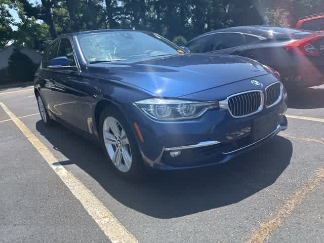 Thumbnail: 2016 BMW 3 Series - 4