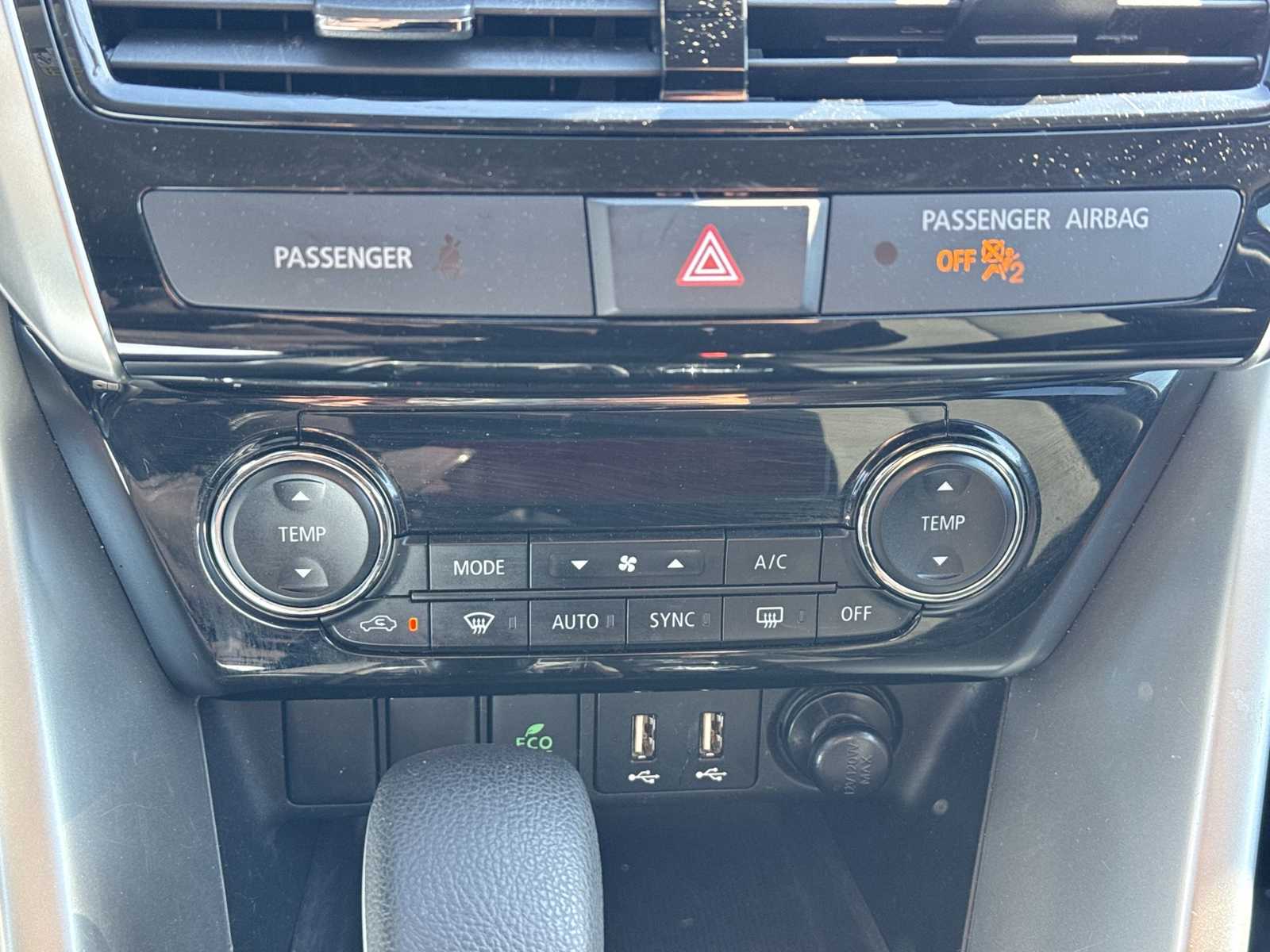 Thumbnail: 2024 Mitsubishi Eclipse Cross - 16