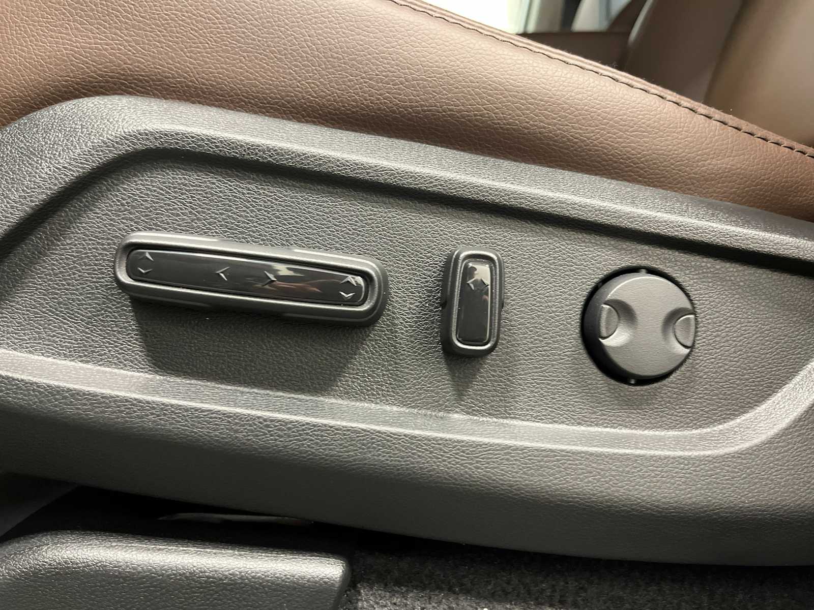 Thumbnail: 2026 Honda Pilot - 11