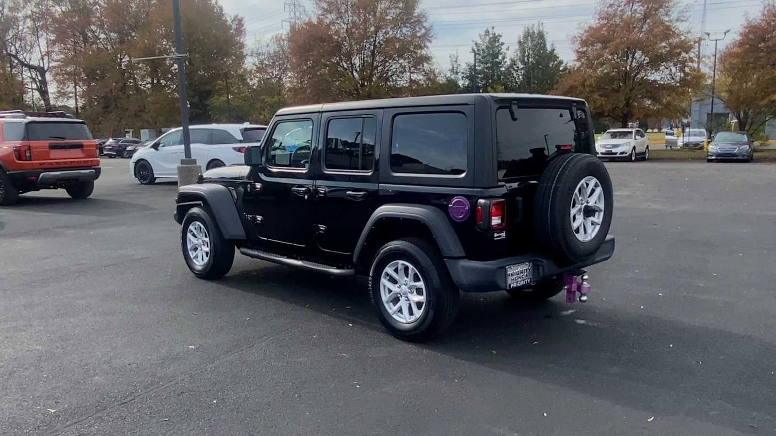 Thumbnail: 2023 Jeep Wrangler - 6