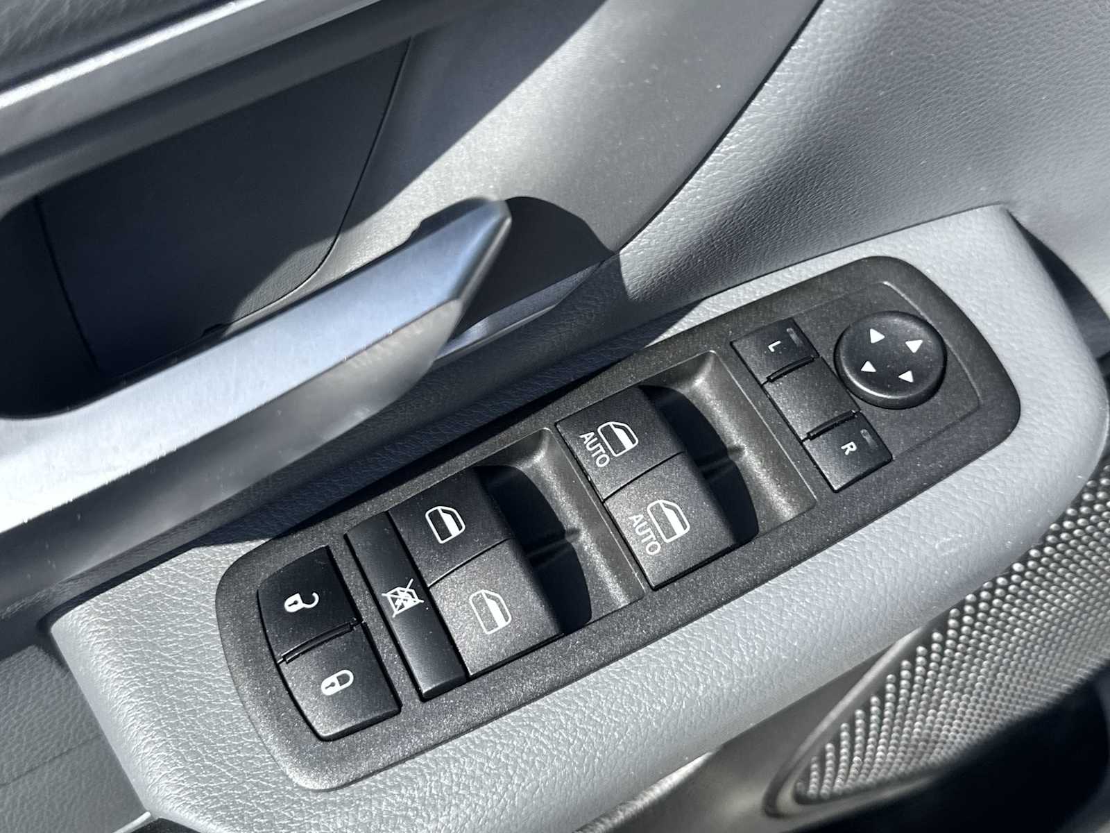 Thumbnail: 2022 RAM 1500 - 15