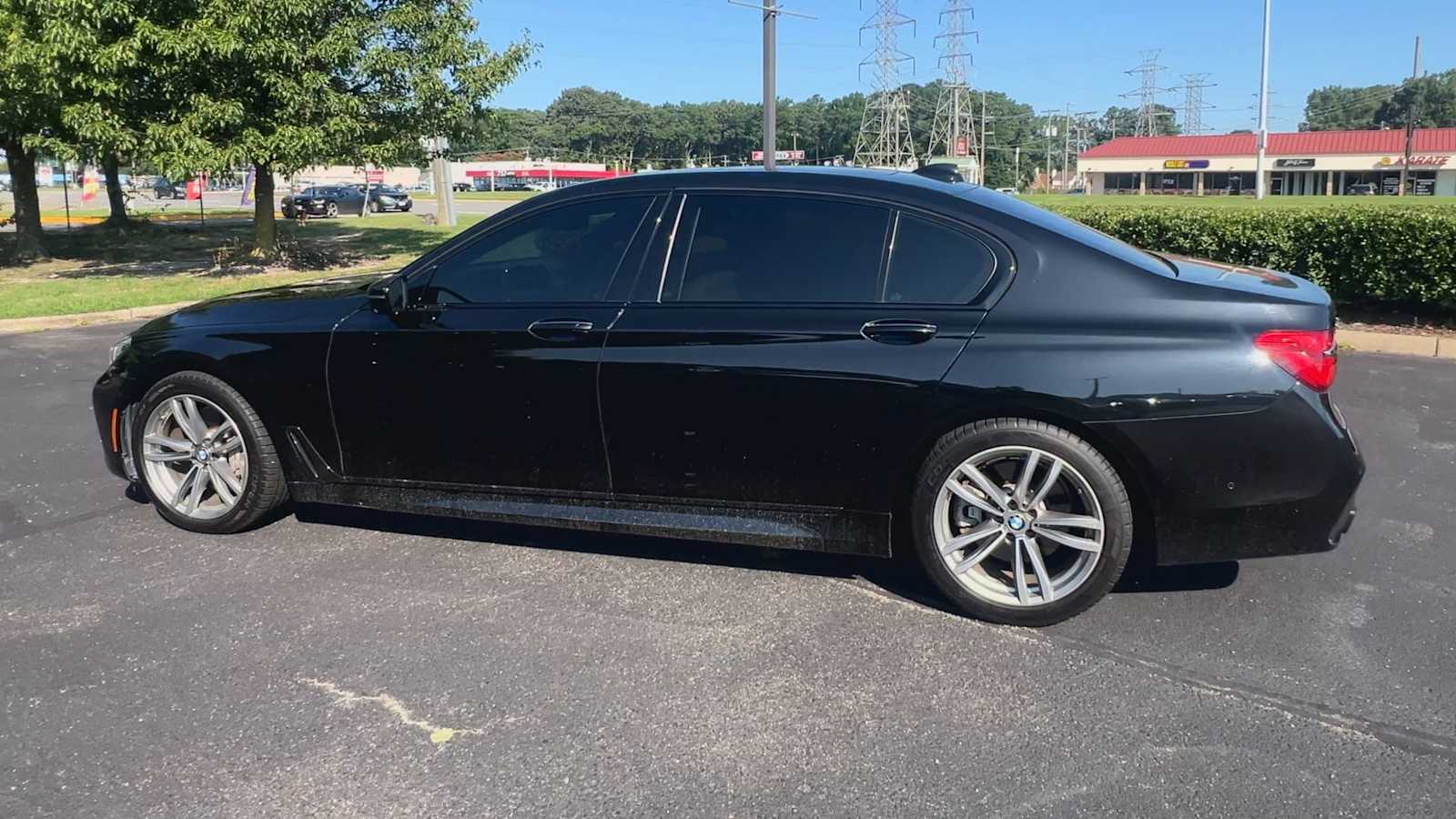 Thumbnail: 2018 BMW 7 Series - 6