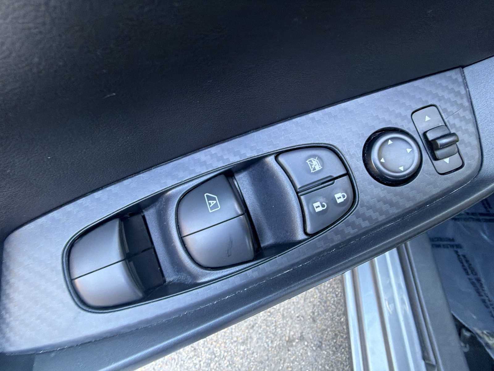 Thumbnail: 2024 Nissan Sentra - 15