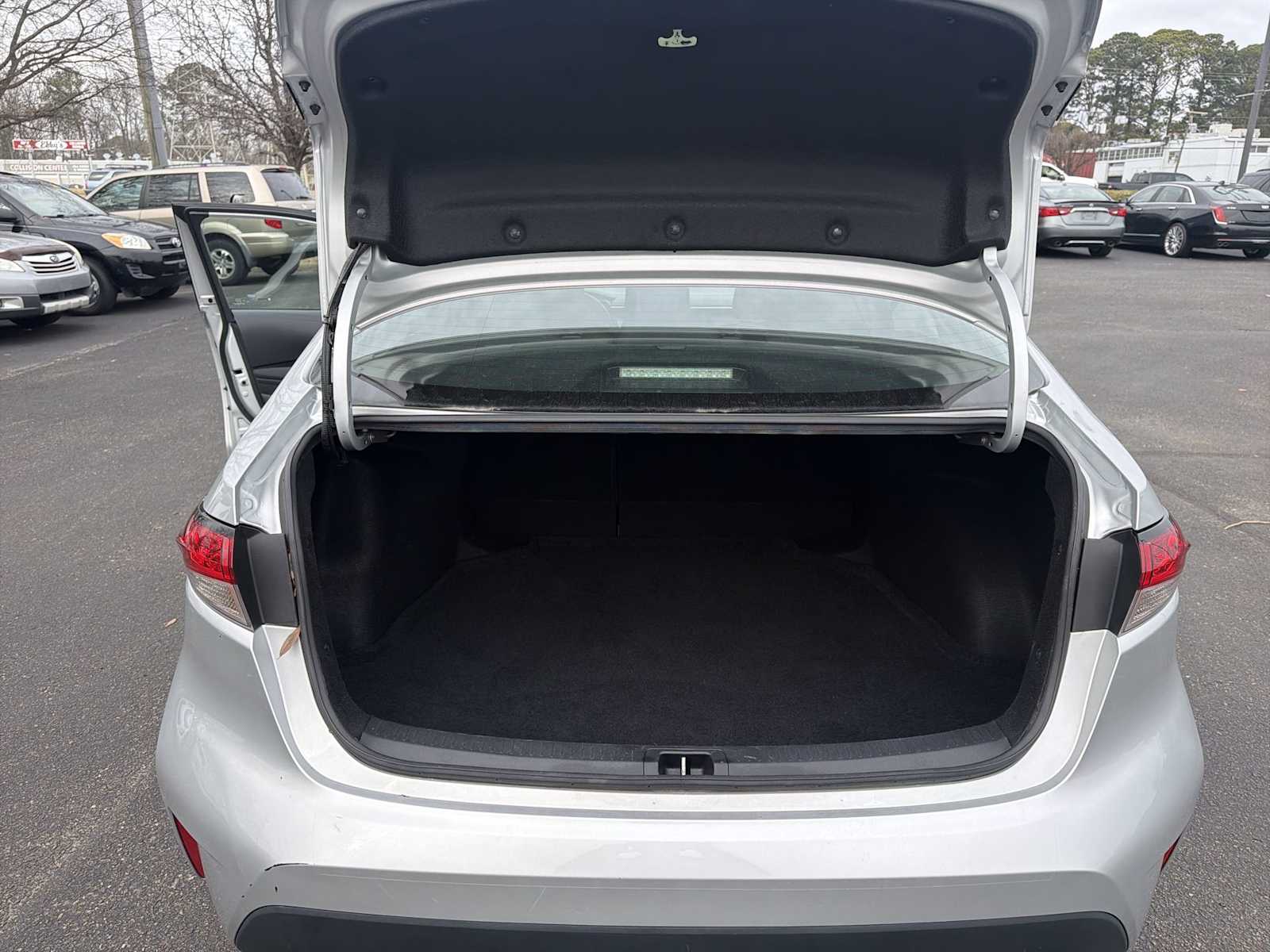 Thumbnail: 2023 Toyota Corolla - 19