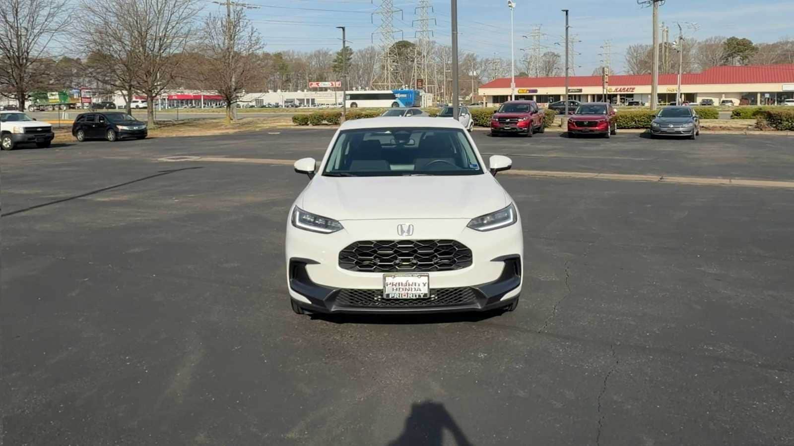 Thumbnail: 2025 Honda HR-V - 3