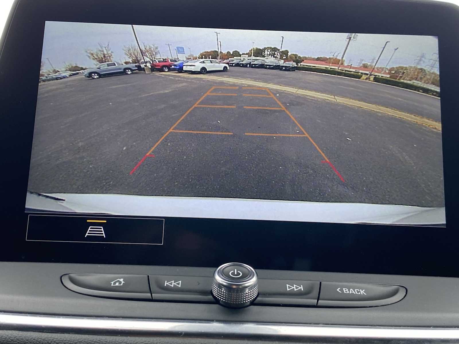 Thumbnail: 2023 Chevrolet Blazer - 22