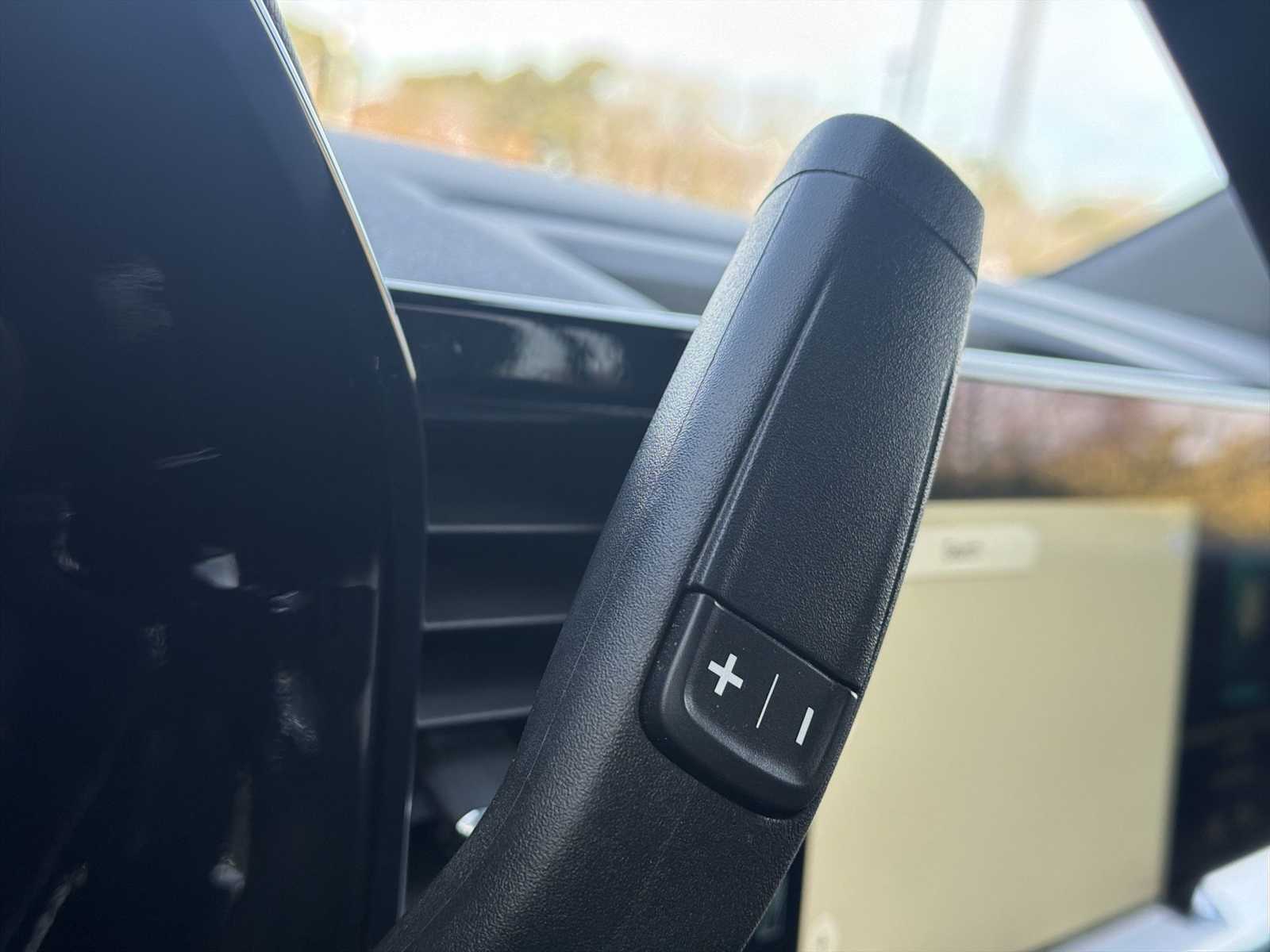 Thumbnail: 2025 Chevrolet Silverado 1500 - 21