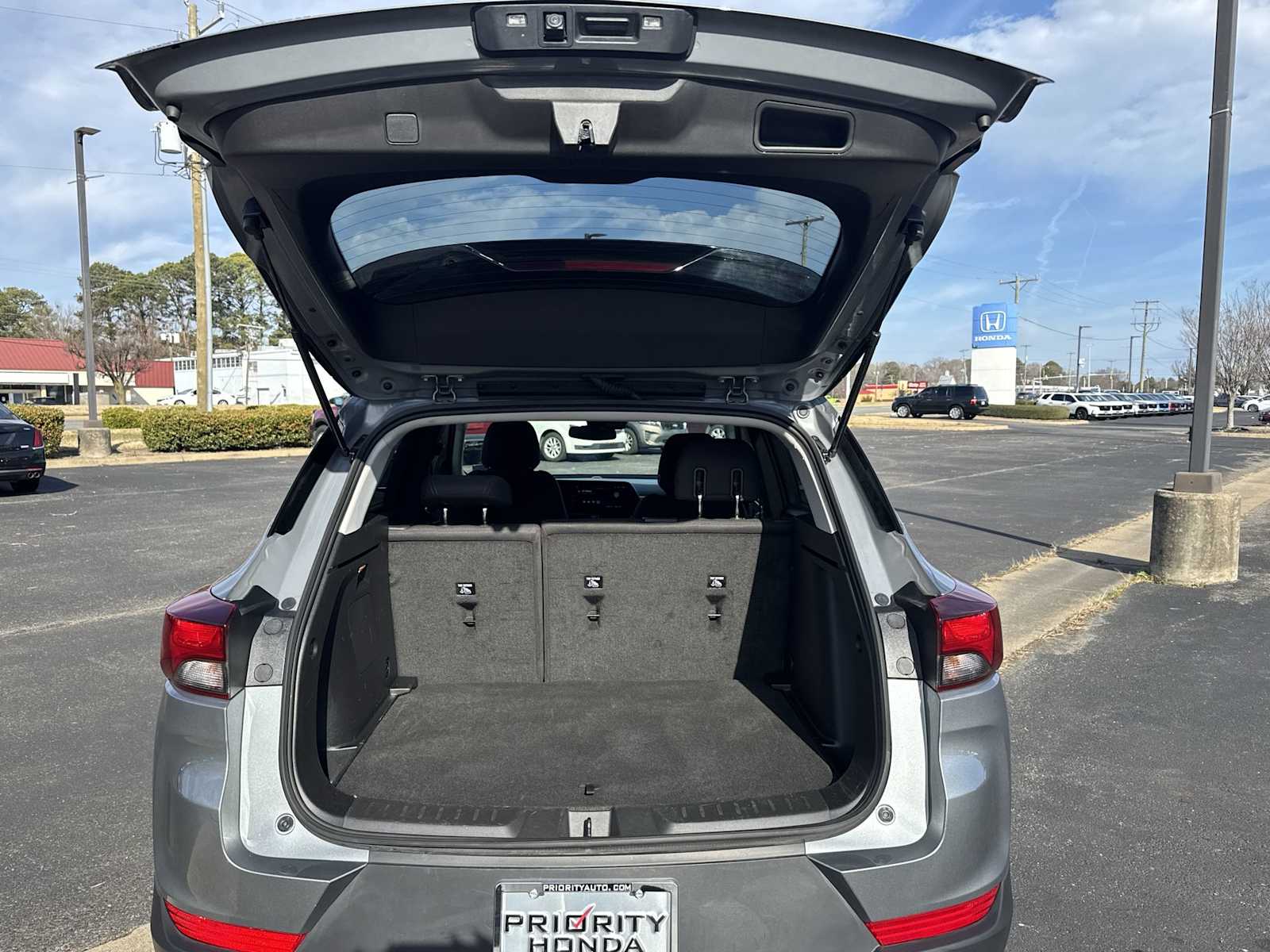 Thumbnail: 2025 Chevrolet TrailBlazer - 19