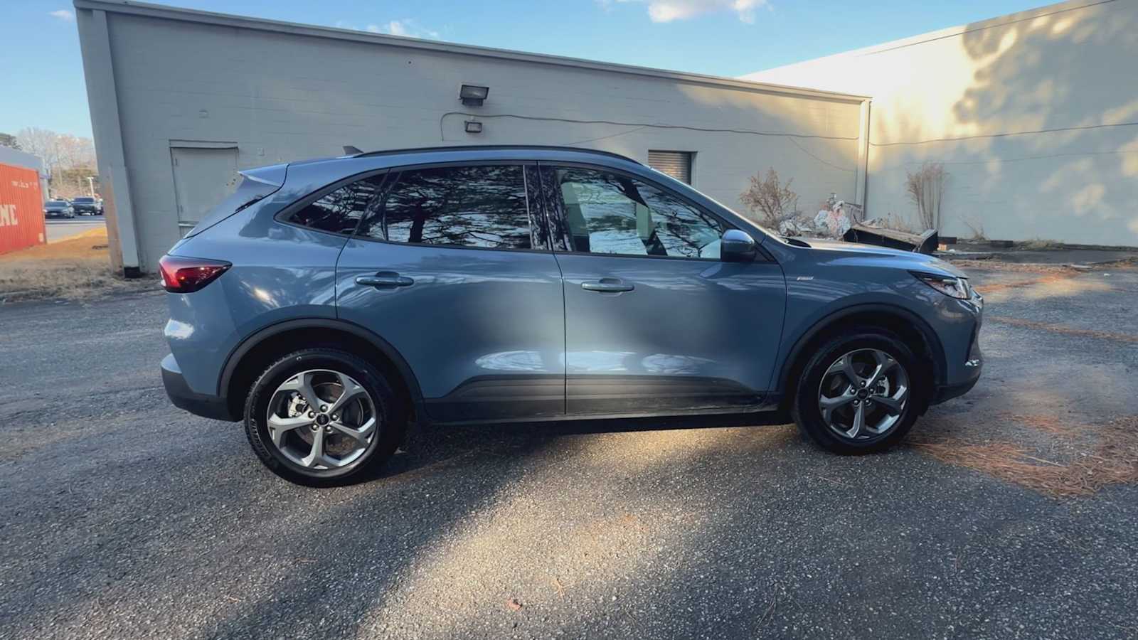 Thumbnail: 2025 Ford Escape - 9