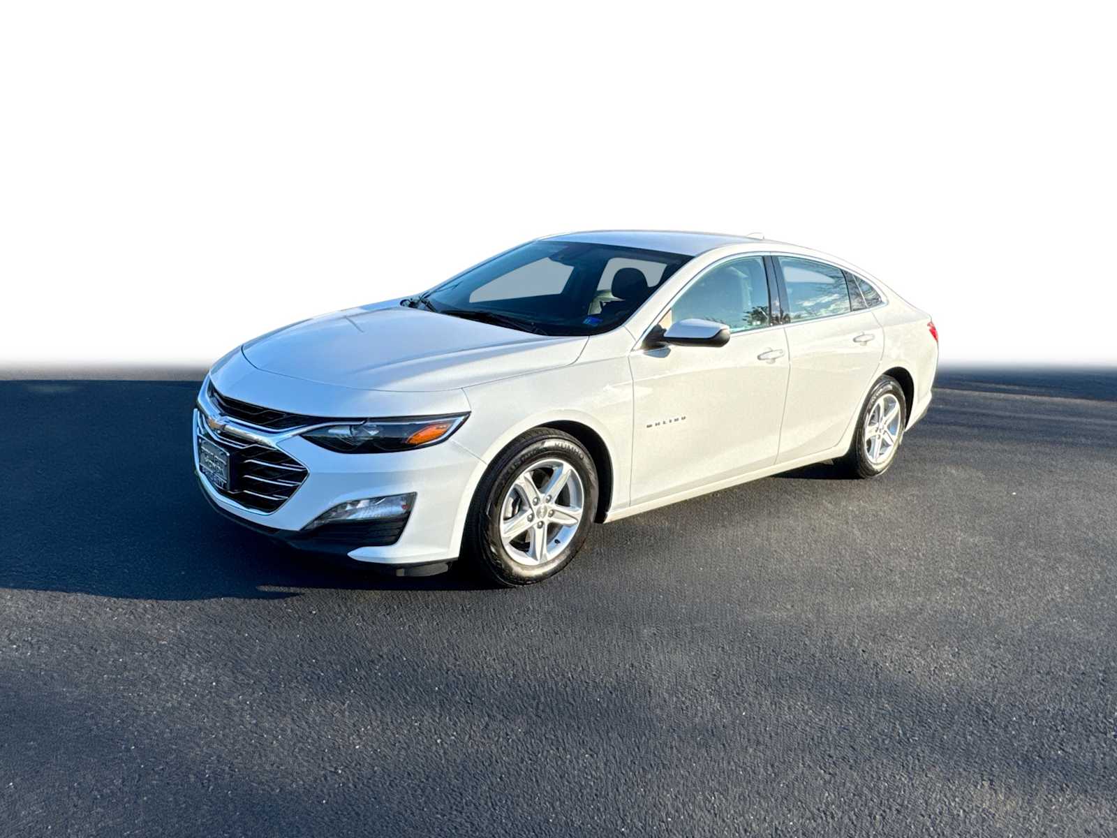 Thumbnail: 2023 Chevrolet Malibu - 1