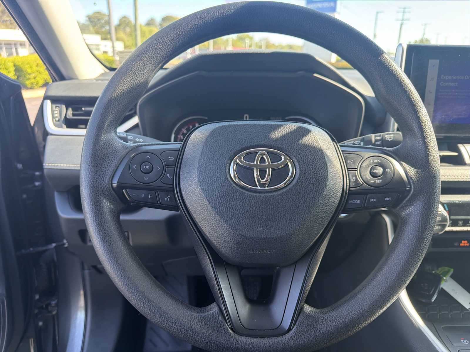 Thumbnail: 2024 Toyota RAV4 - 11
