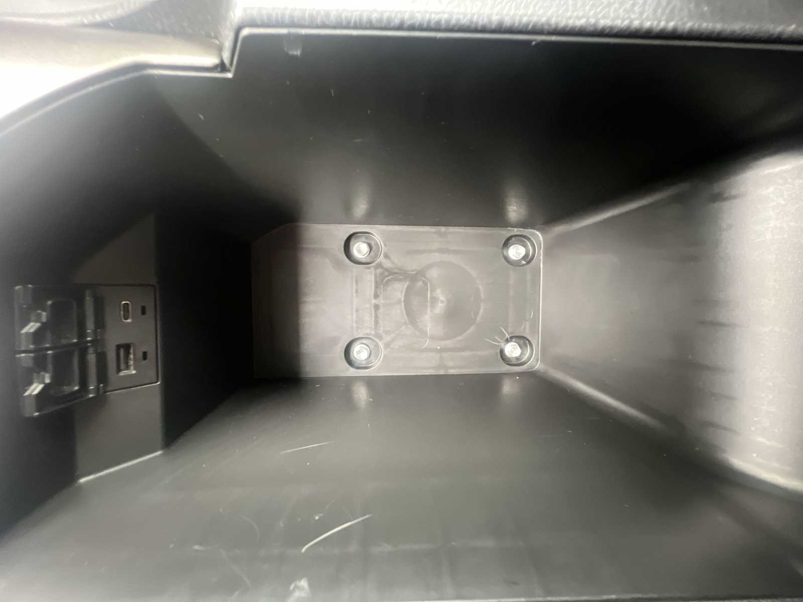 Thumbnail: 2023 Toyota Camry - 22