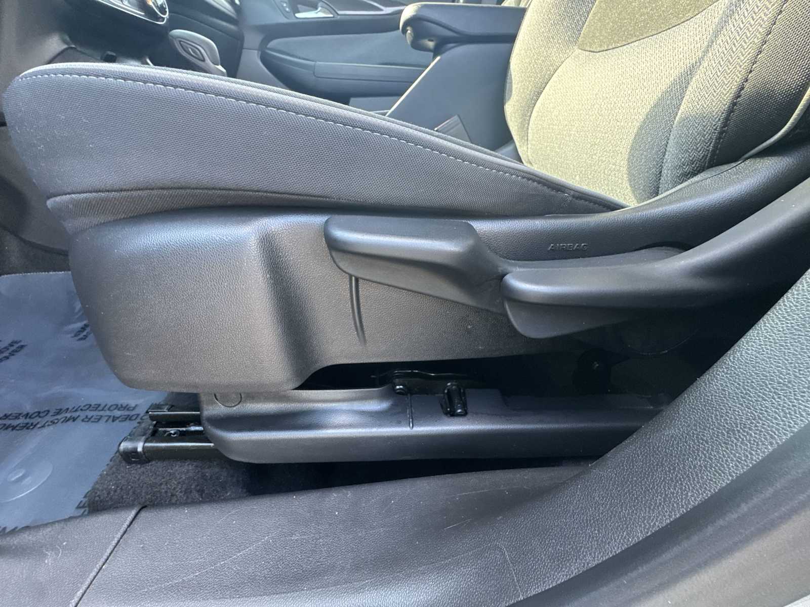 Thumbnail: 2025 Chevrolet TrailBlazer - 14