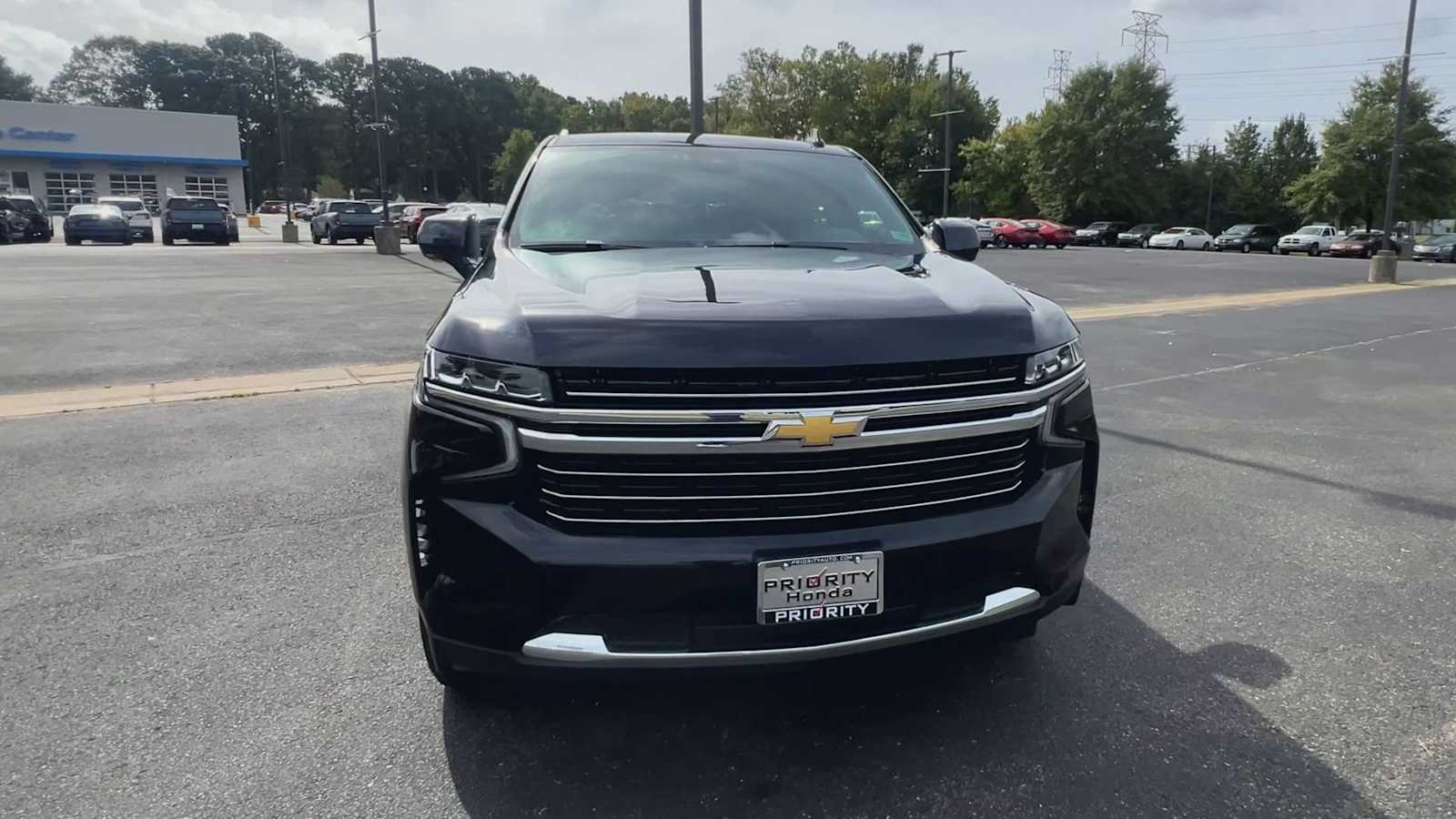 Thumbnail: 2024 Chevrolet Tahoe - 3