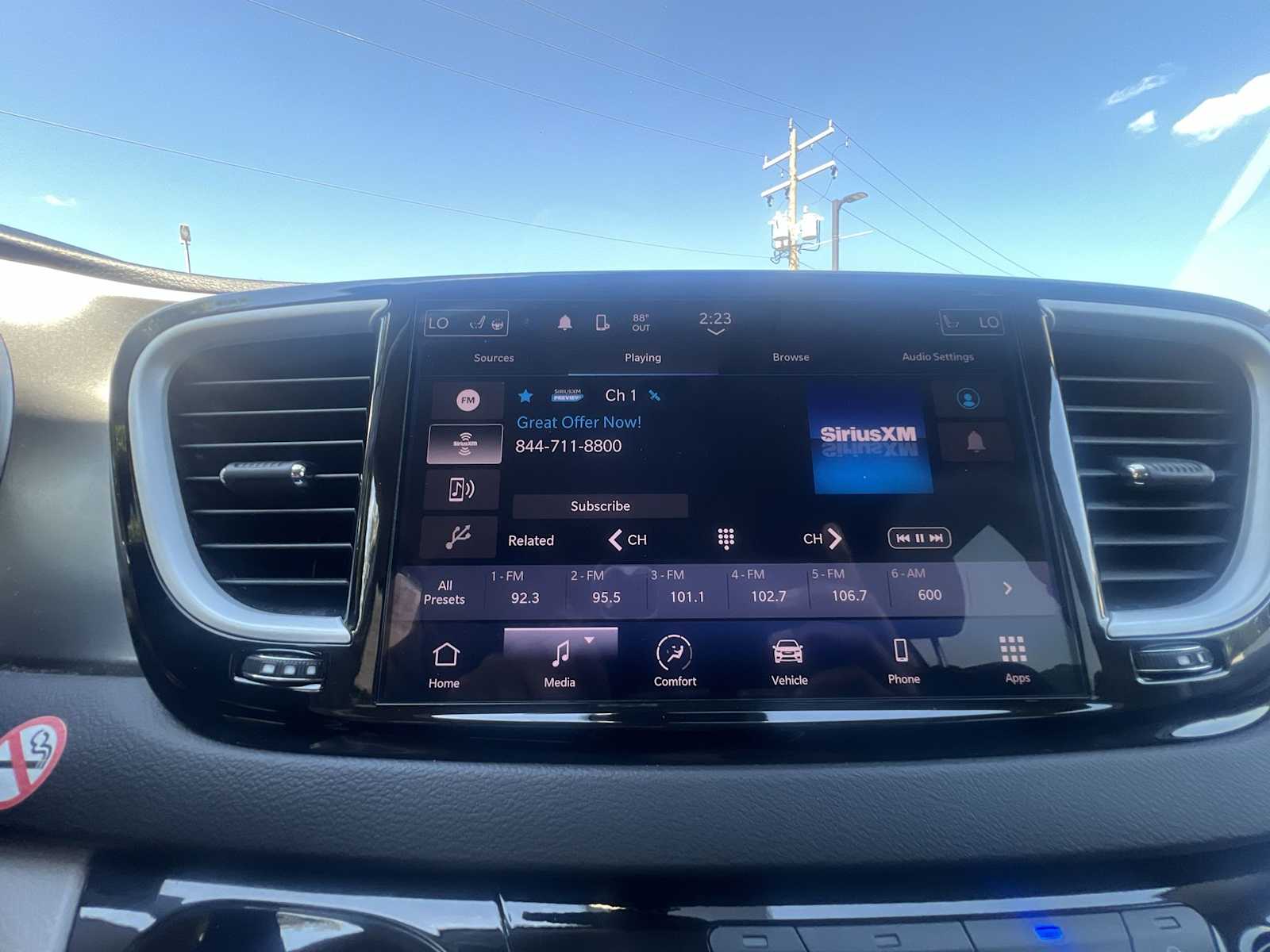 Thumbnail: 2024 Chrysler Pacifica - 12