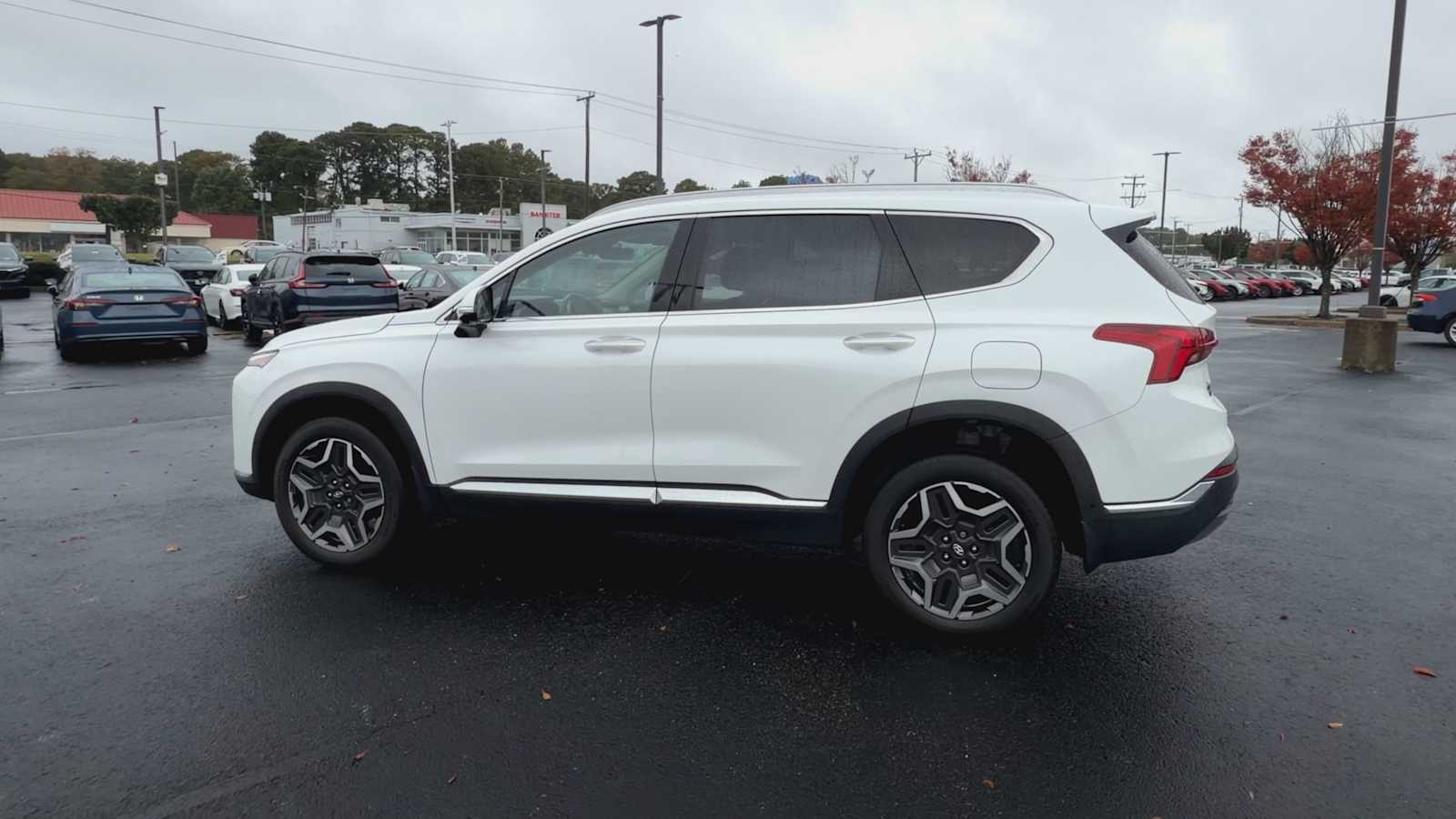 Thumbnail: 2022 Hyundai Santa Fe - 6