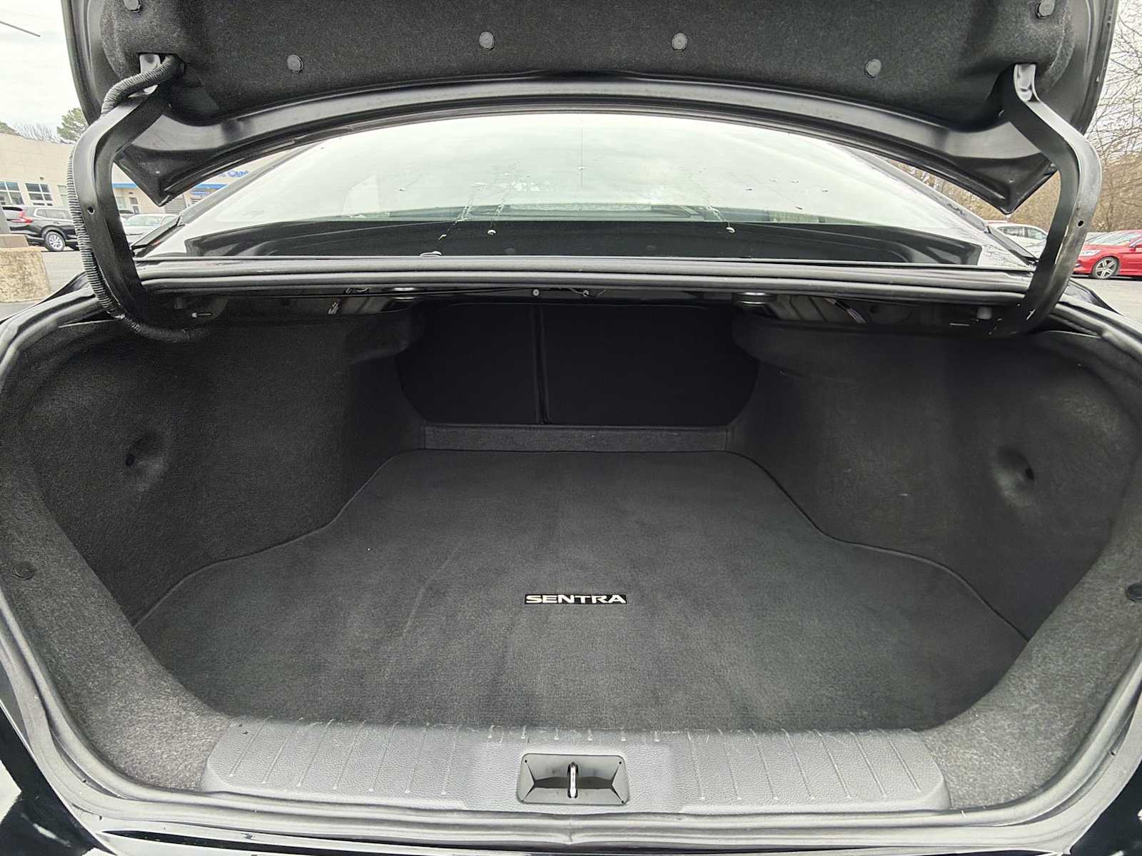 Thumbnail: 2024 Nissan Sentra - 20