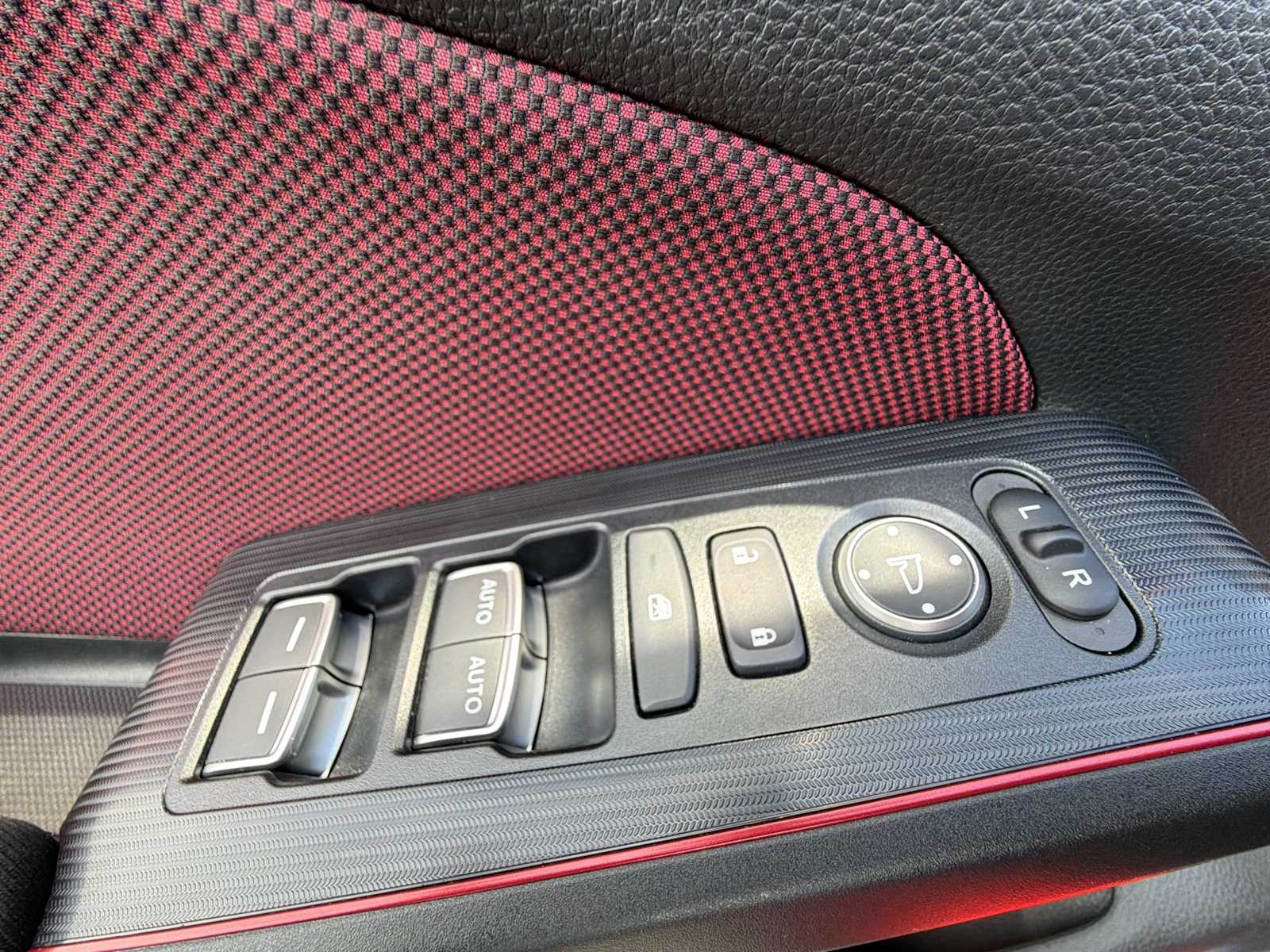 Thumbnail: 2025 Honda Civic - 15