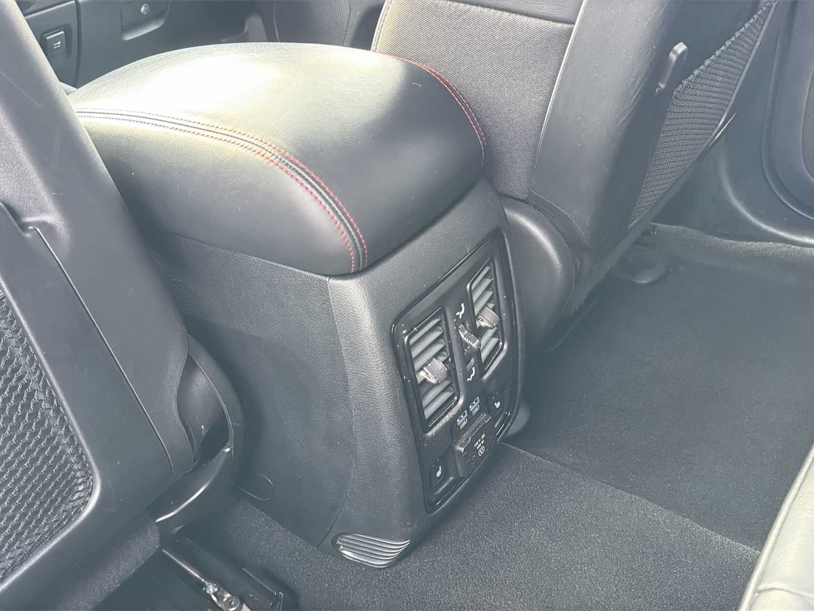 Thumbnail: 2024 Dodge Durango - 23