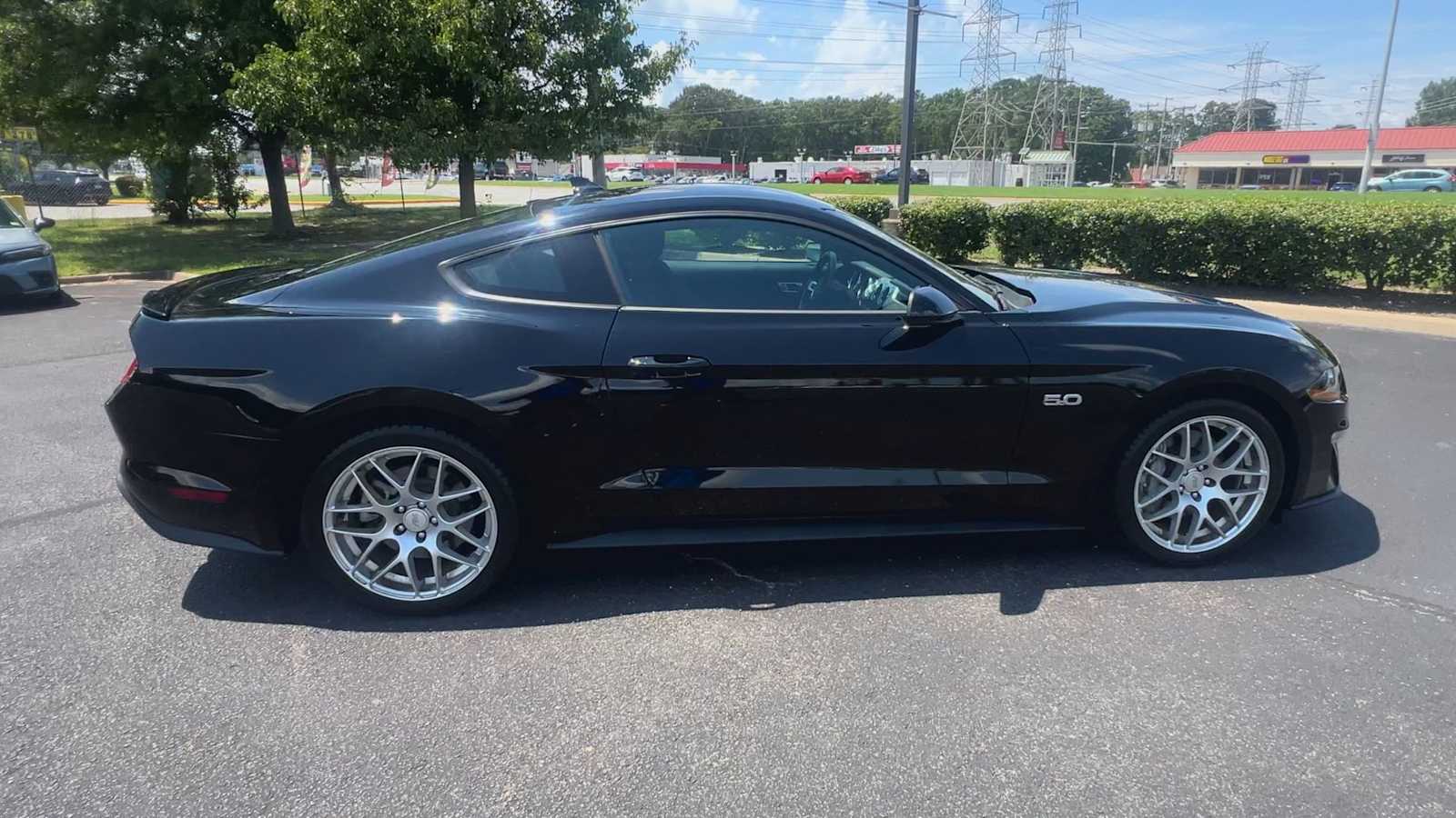 Thumbnail: 2023 Ford Mustang - 9
