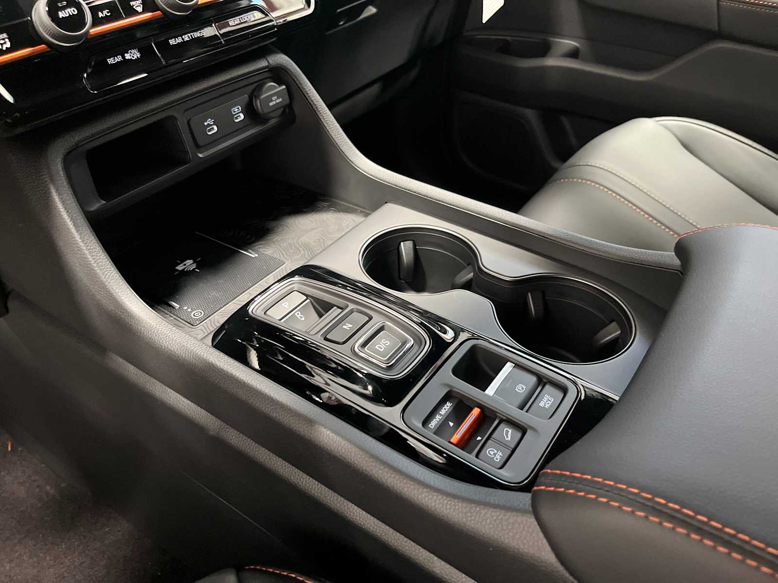 Thumbnail: 2026 Honda Pilot - 15