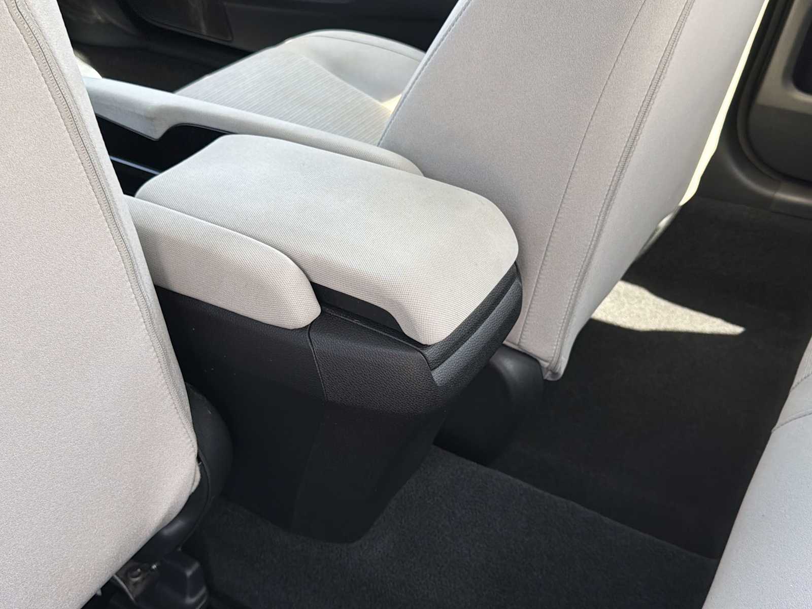 Thumbnail: 2022 Honda Insight - 21