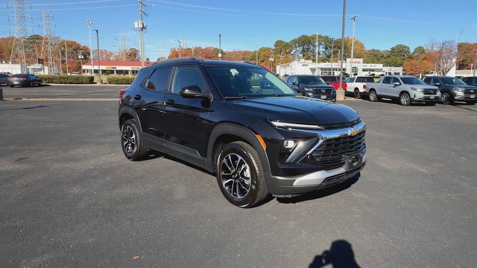 Thumbnail: 2024 Chevrolet TrailBlazer - 2