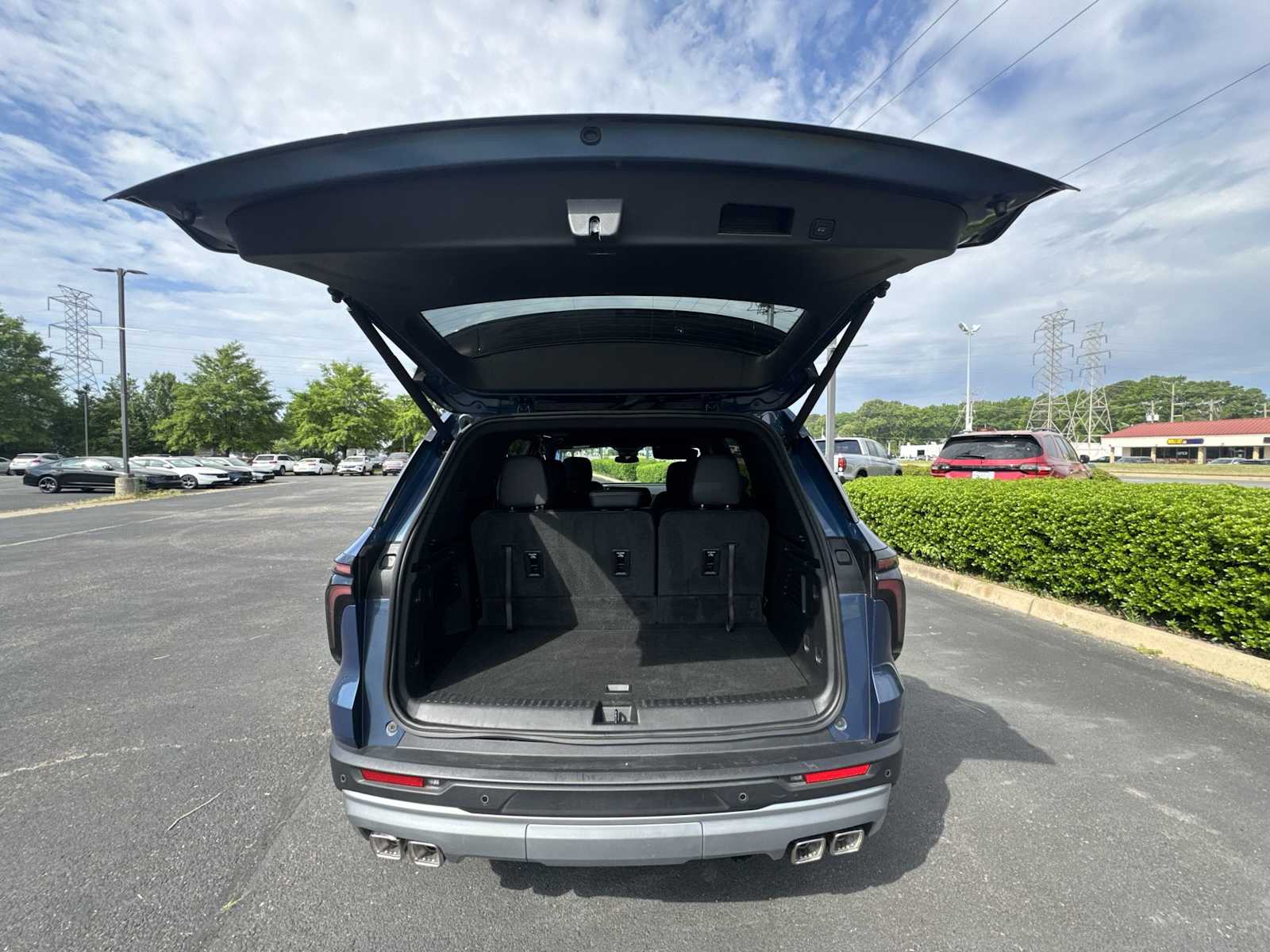Thumbnail: 2026 Chevrolet Traverse - 20