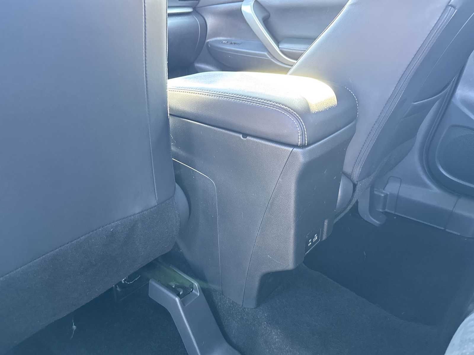 Thumbnail: 2024 Mitsubishi Eclipse Cross - 22