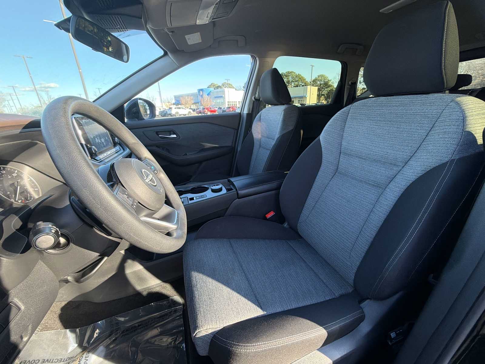 Thumbnail: 2023 Nissan Rogue - 13