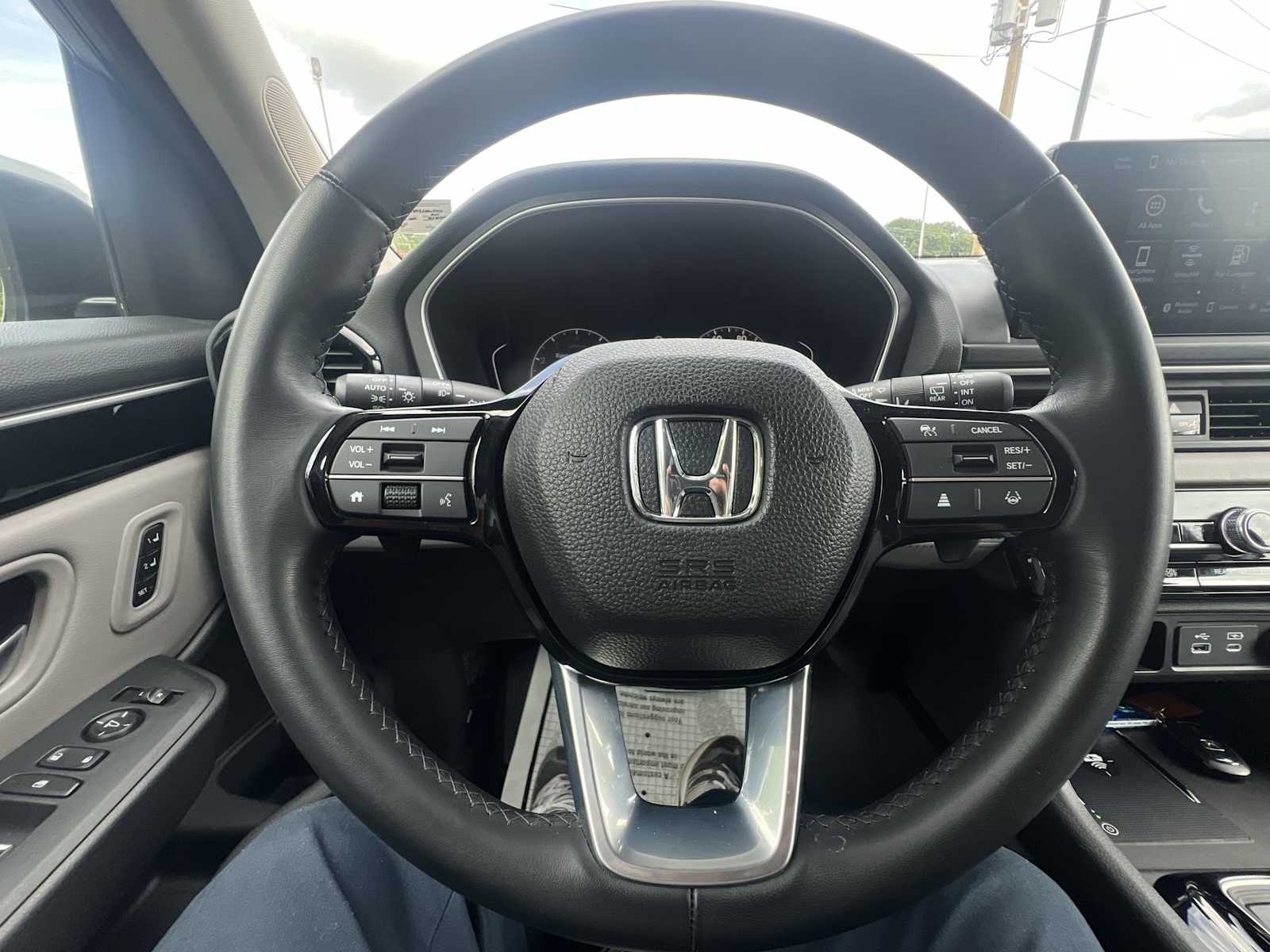 Thumbnail: 2025 Honda Pilot - 11