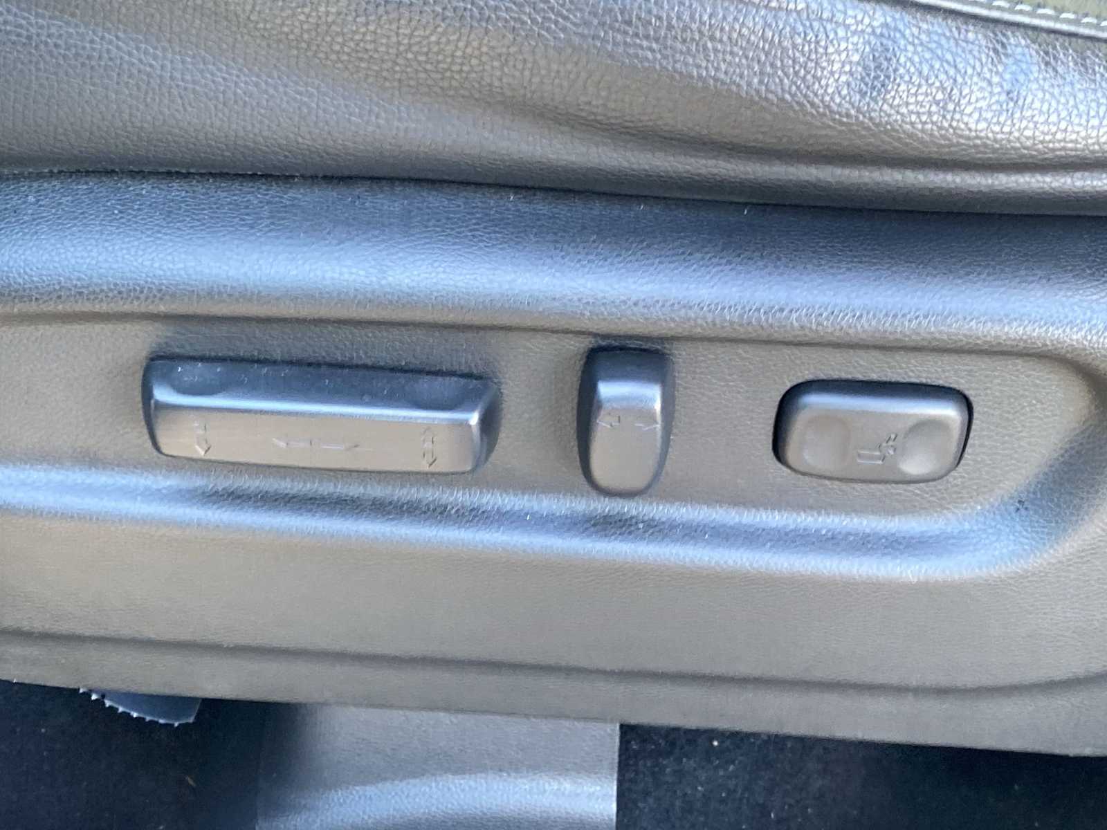 Thumbnail: 2017 Honda Ridgeline - 15