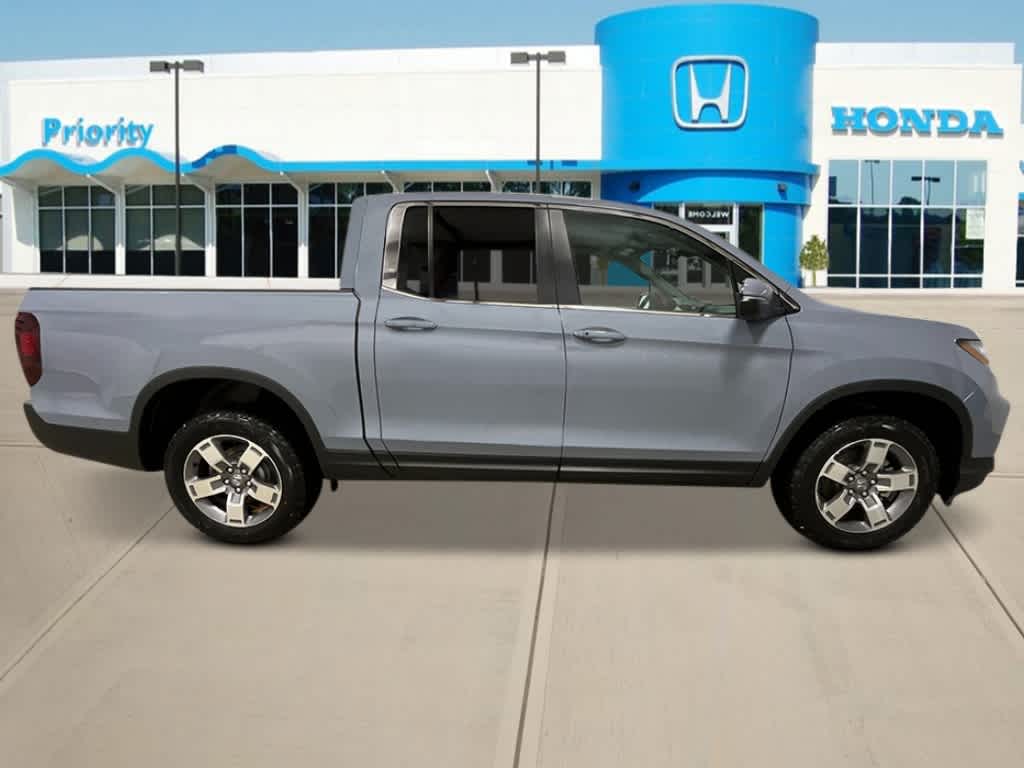 Thumbnail: 2026 Honda Ridgeline - 8