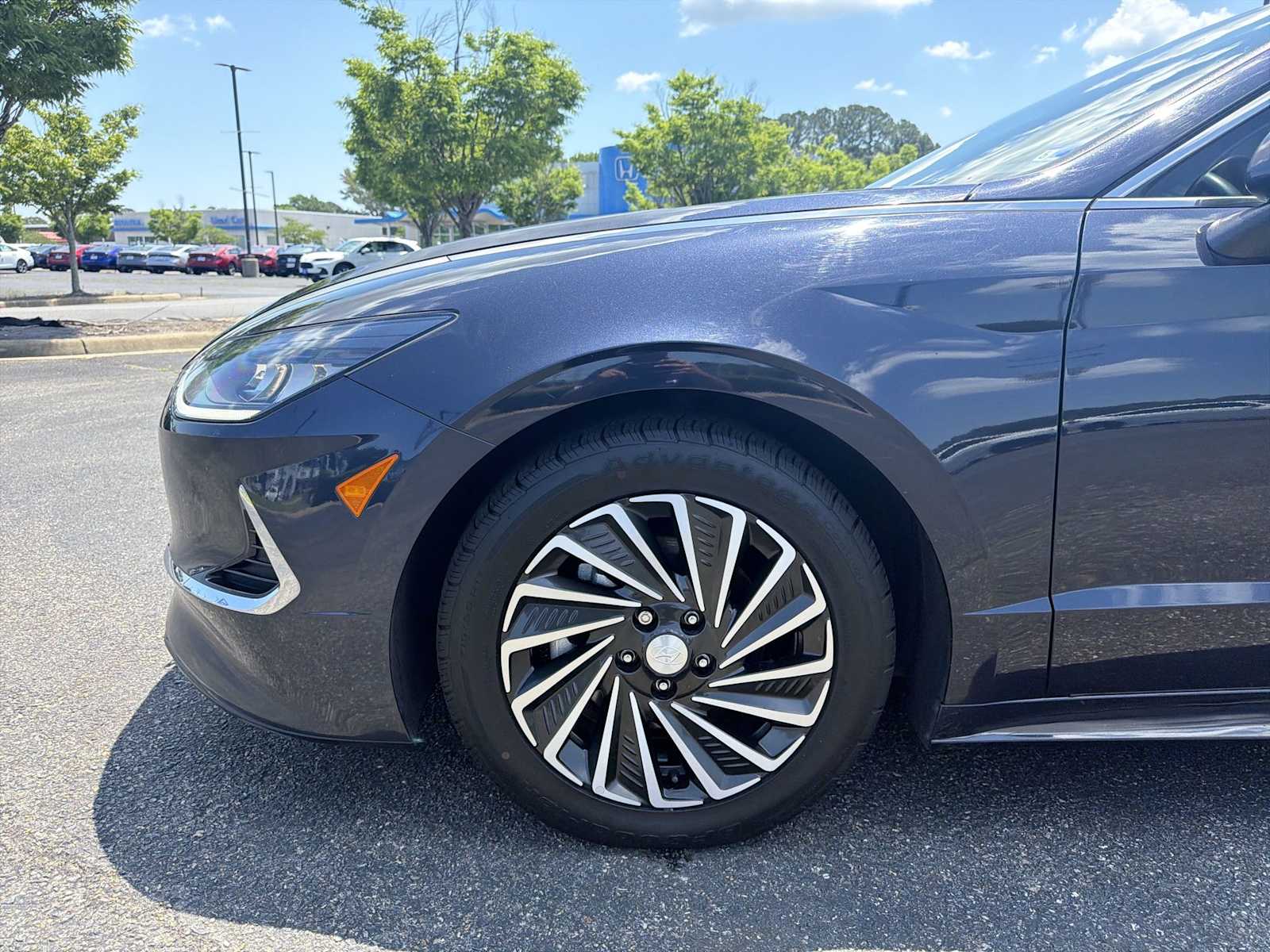 Thumbnail: 2020 Hyundai Sonata - 18