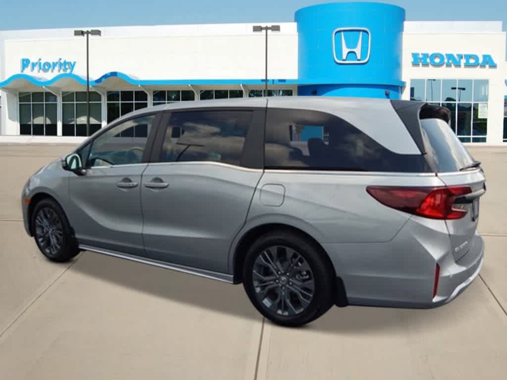 Thumbnail: 2026 Honda Odyssey - 3