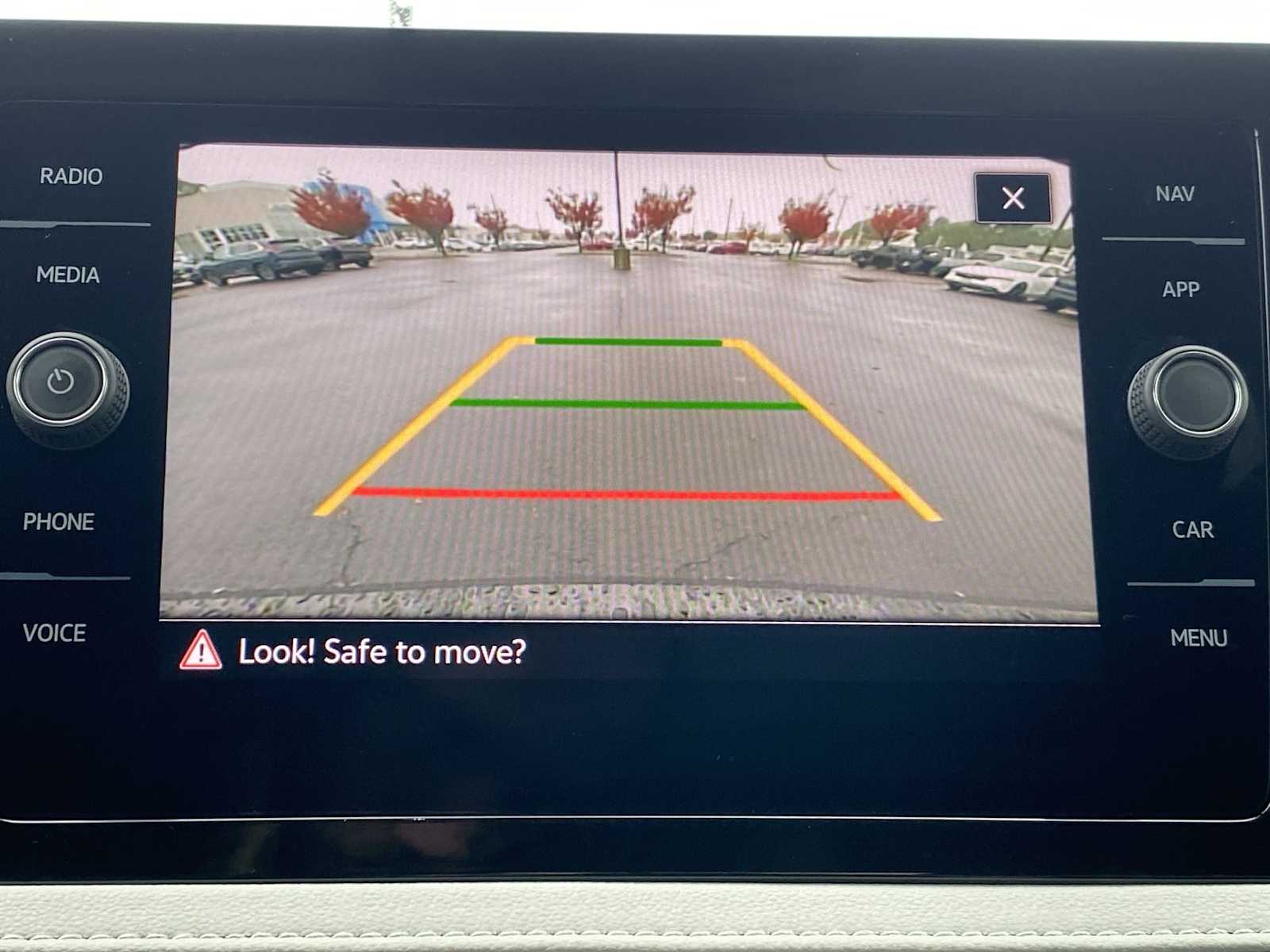 Thumbnail: 2025 Volkswagen Taos - 24