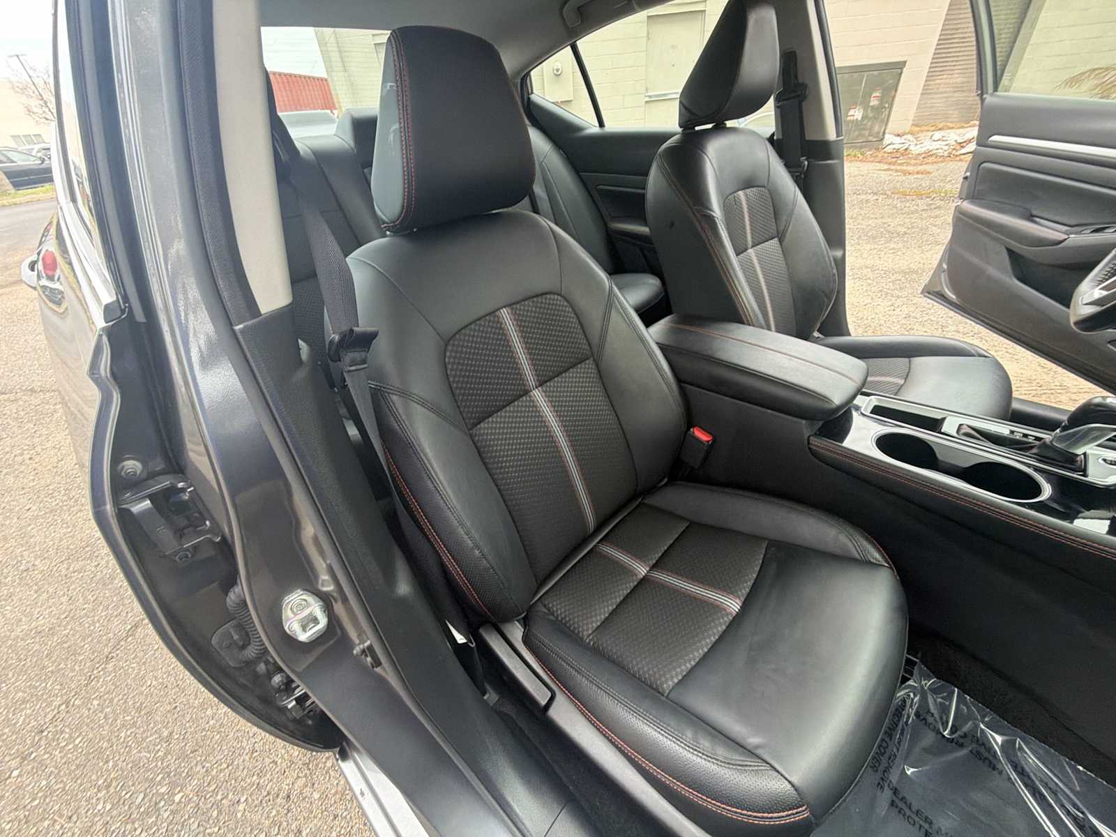 Thumbnail: 2024 Nissan Altima - 25