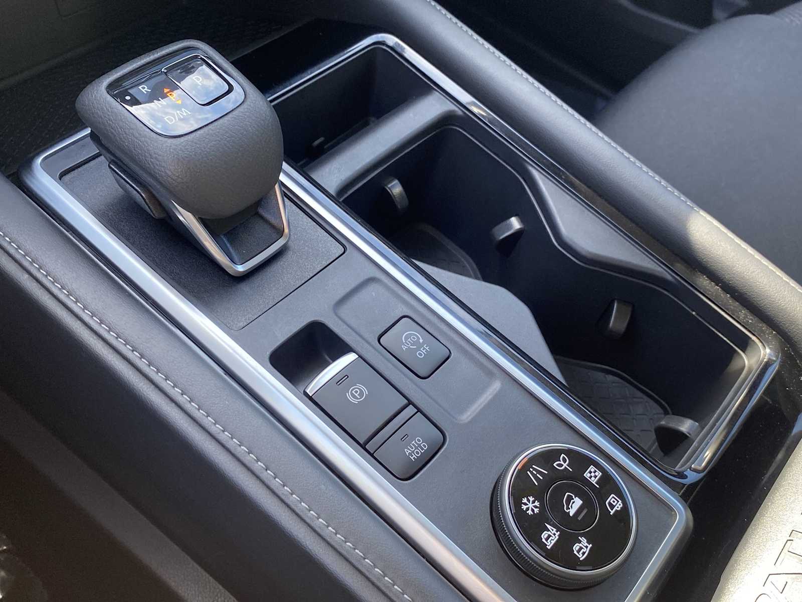 Thumbnail: 2025 Nissan Pathfinder - 20