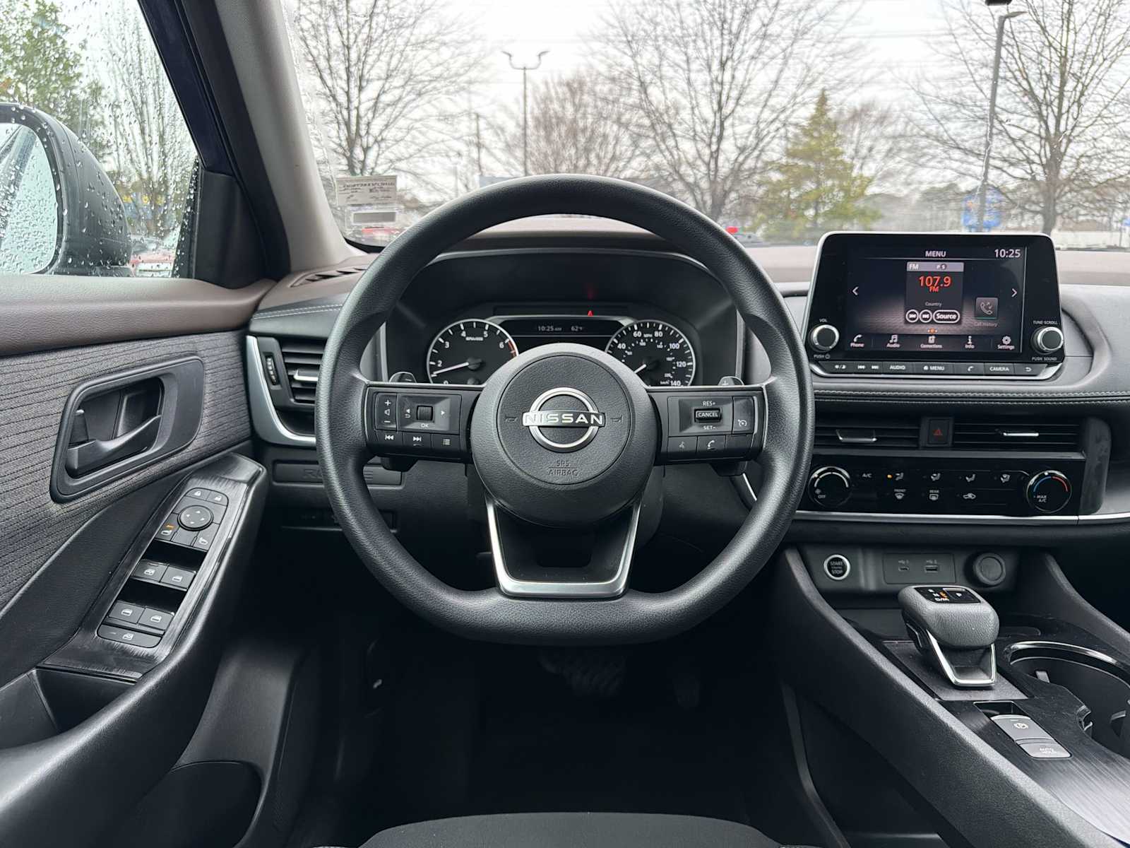 Thumbnail: 2023 Nissan Rogue - 11