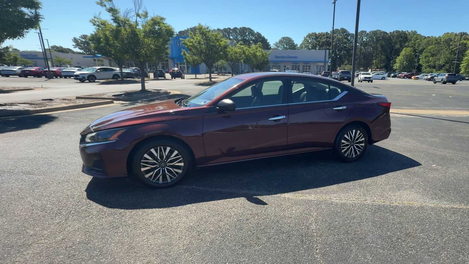Thumbnail: 2024 Nissan Altima - 4