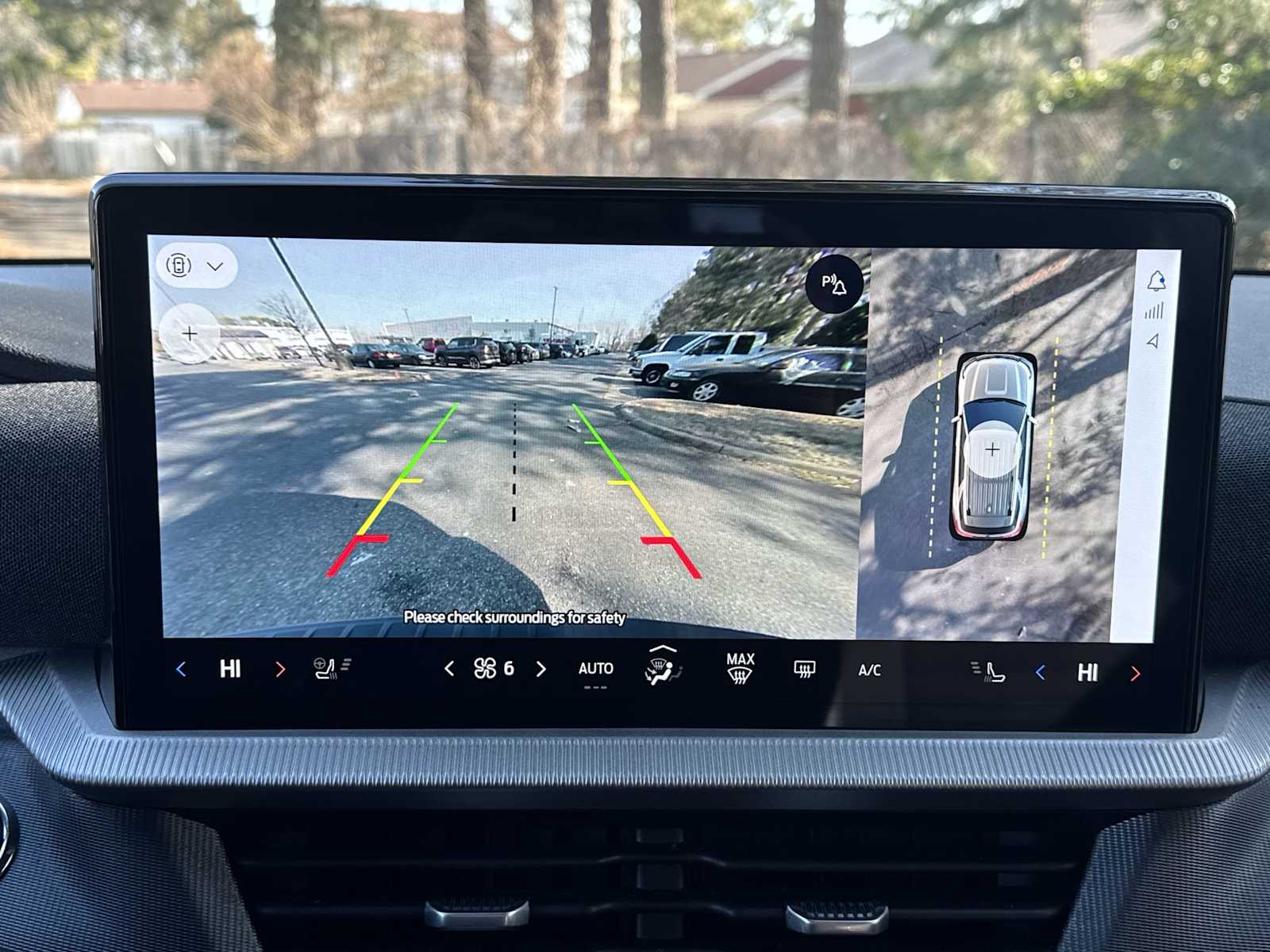 Thumbnail: 2025 Ford Explorer - 23