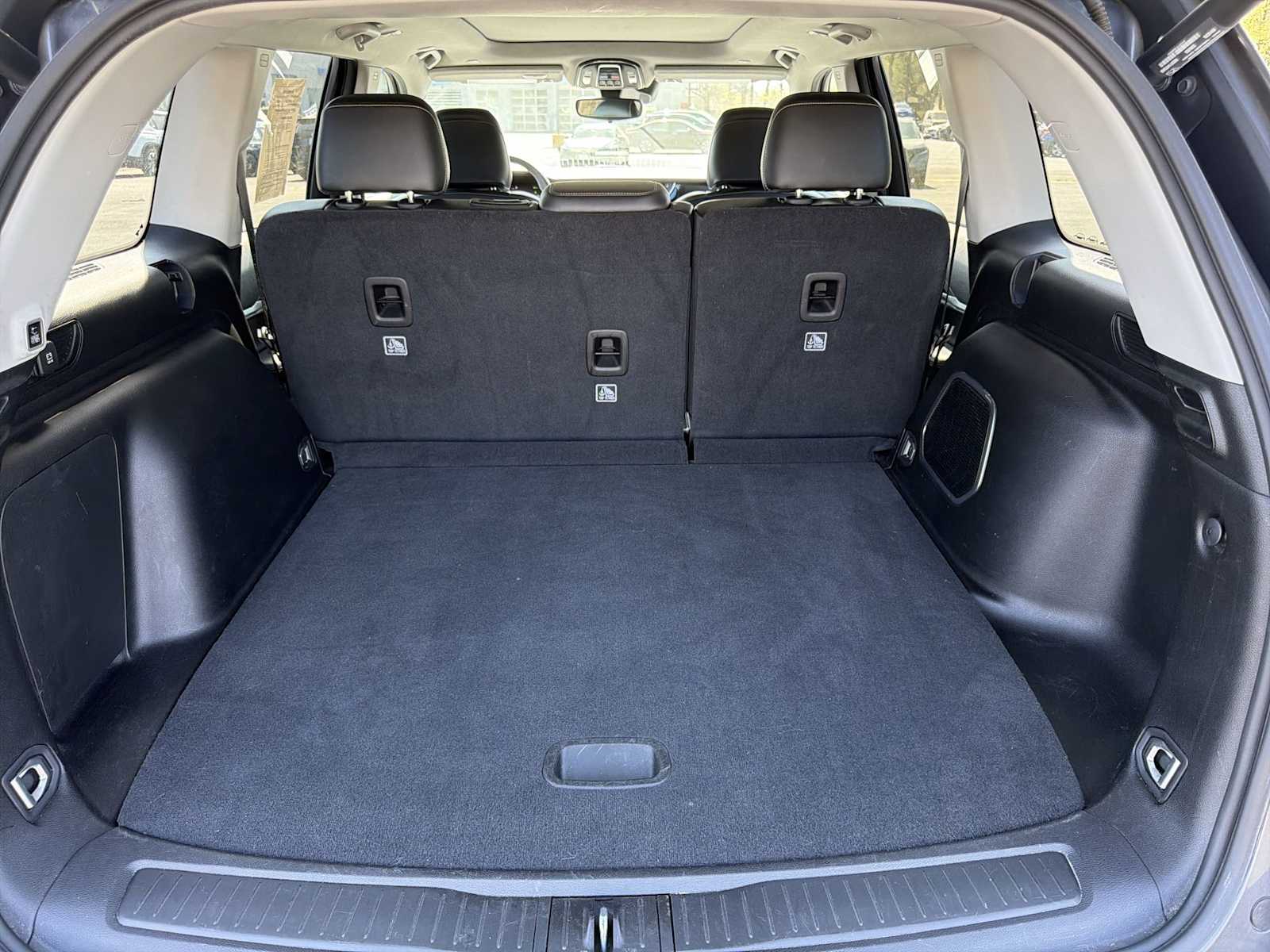 Thumbnail: 2024 Jeep Grand Cherokee - 21