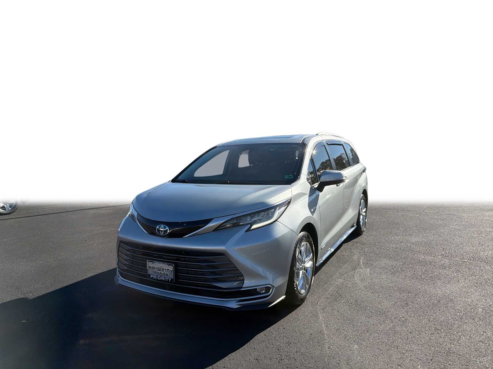 Thumbnail: 2021 Toyota Sienna - 1
