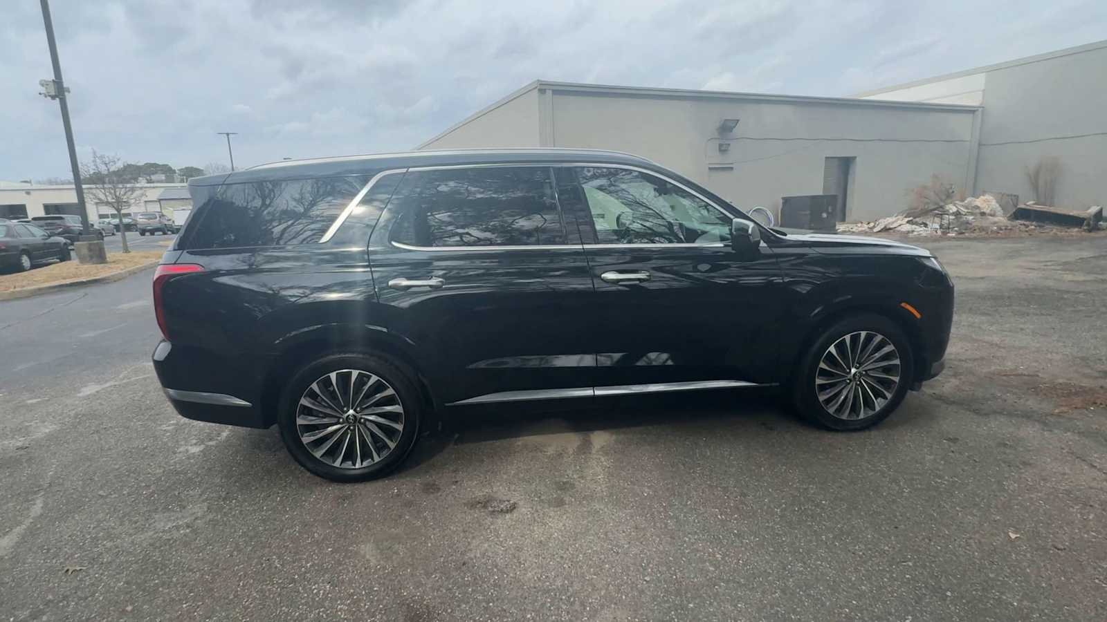 Thumbnail: 2024 Hyundai Palisade - 9