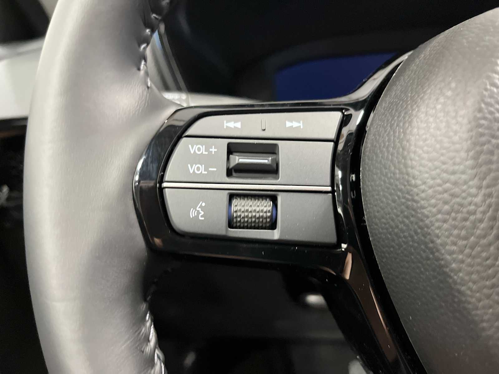 Thumbnail: 2026 Honda CR-V - 17