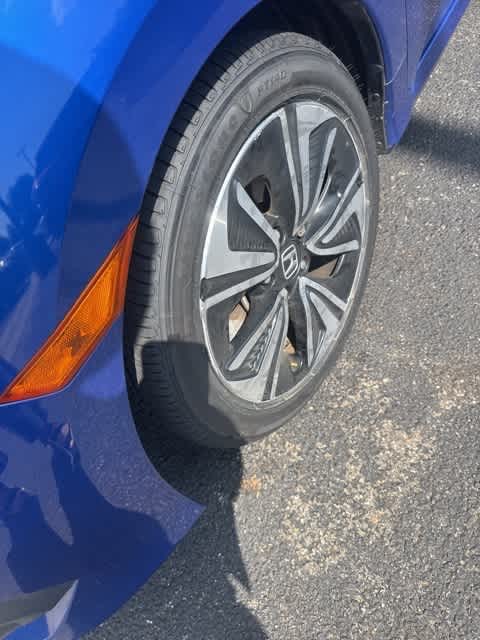 Thumbnail: 2018 Honda Civic - 9