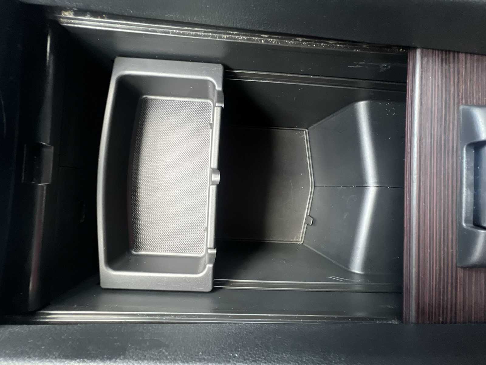 Thumbnail: 2022 Honda Pilot - 24