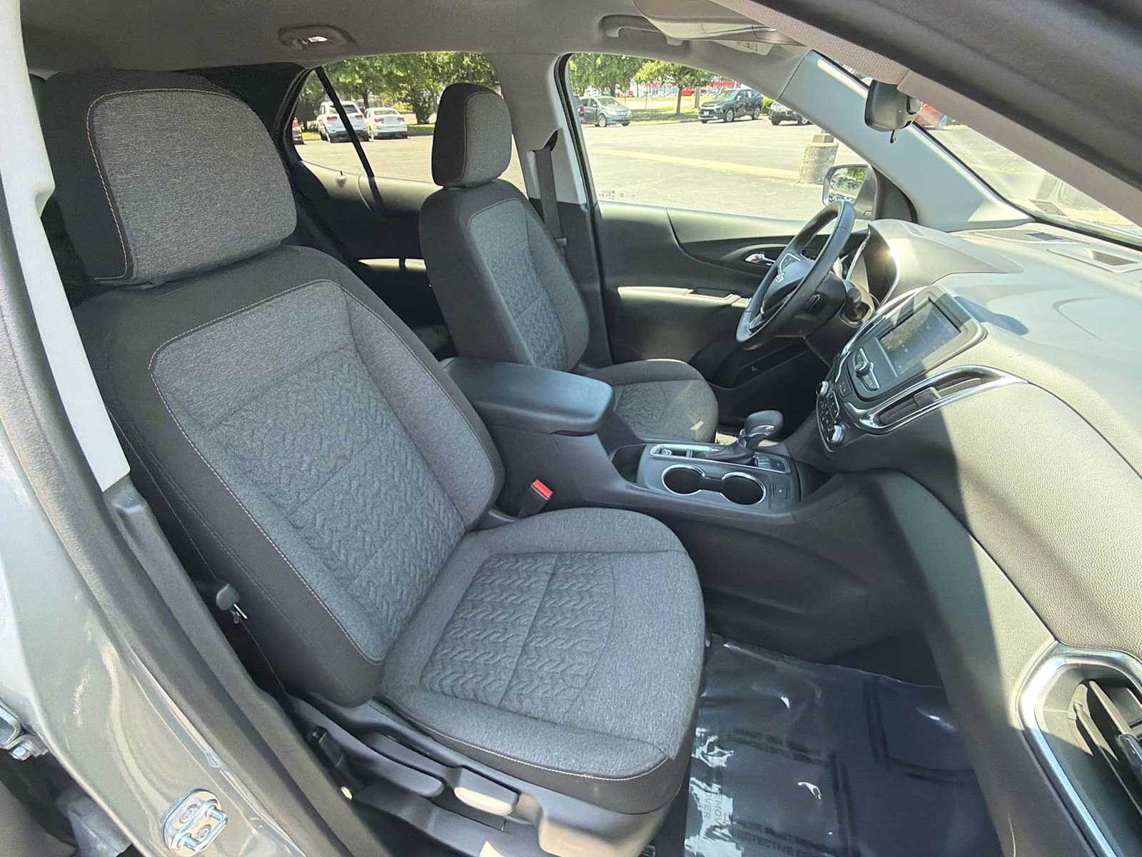 Thumbnail: 2024 Chevrolet Equinox - 24