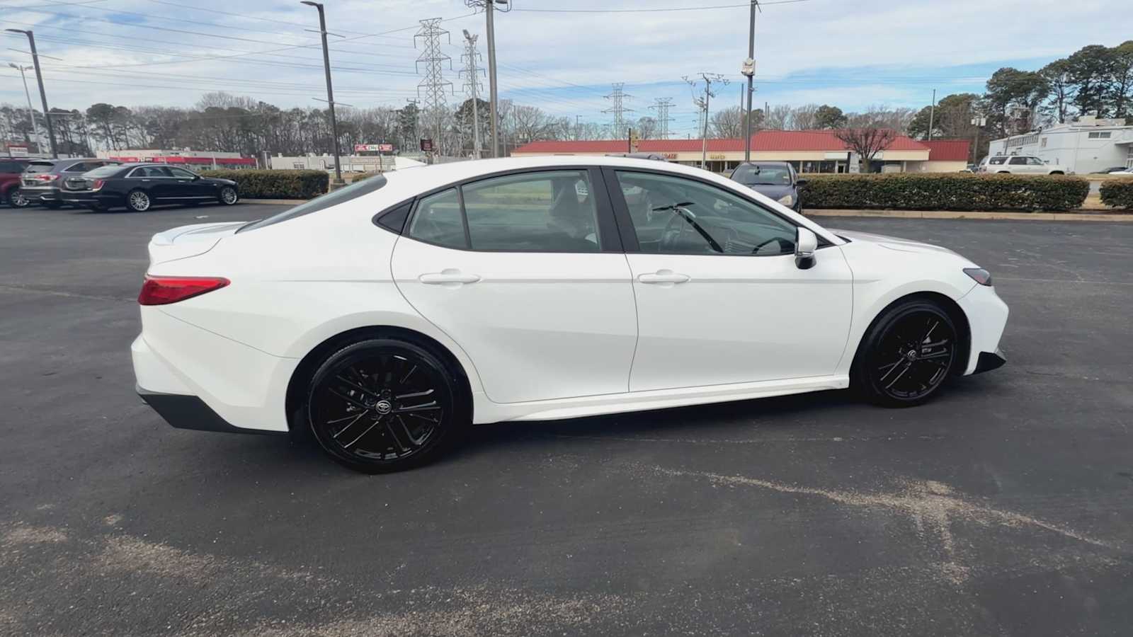 Thumbnail: 2025 Toyota Camry - 9