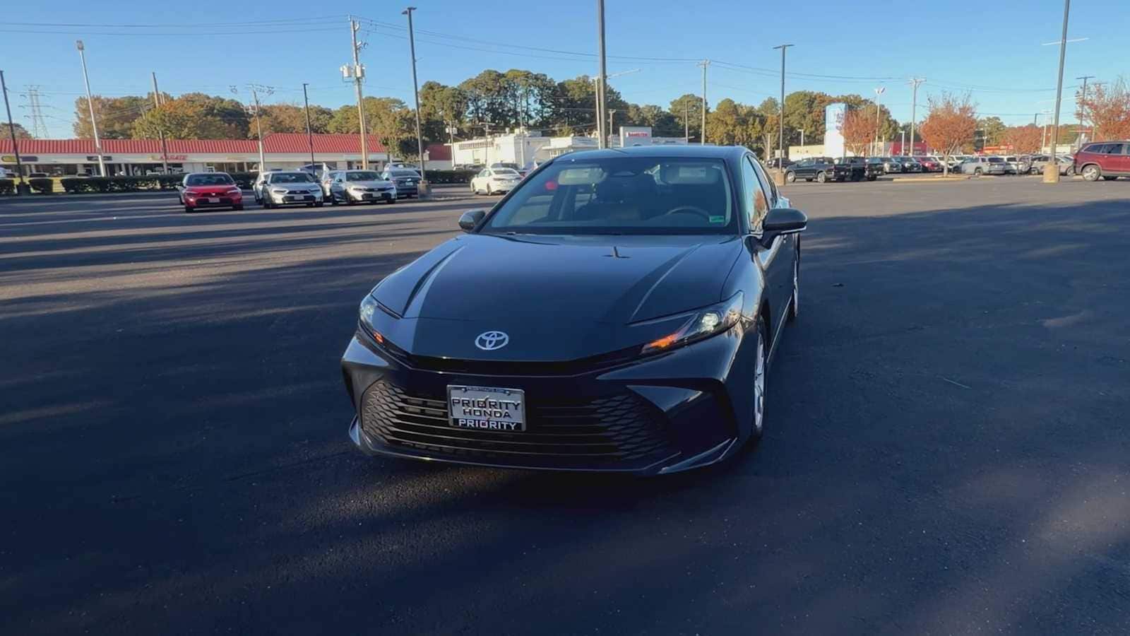 Thumbnail: 2025 Toyota Camry - 3